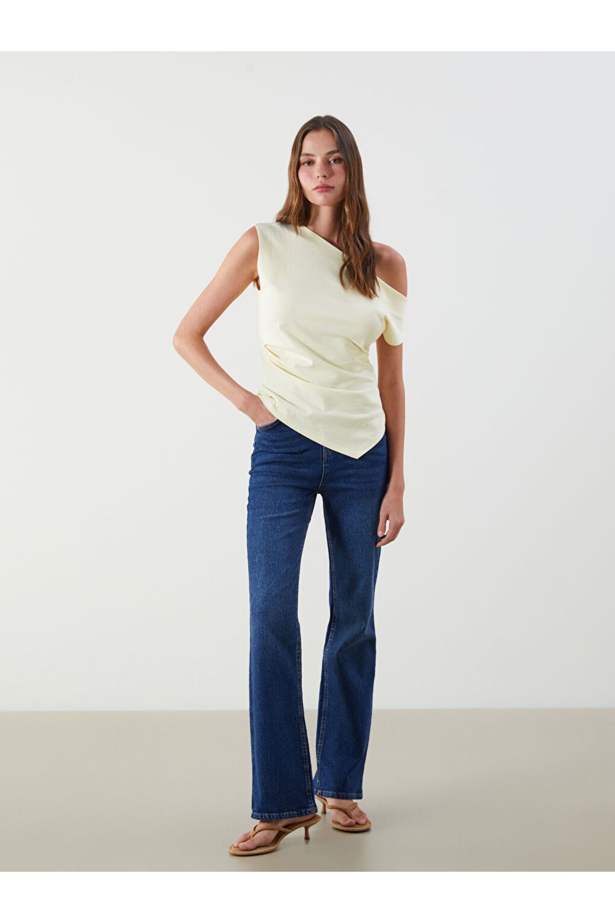 LC Waikiki Crop Flare Kadın Jean Pantolon