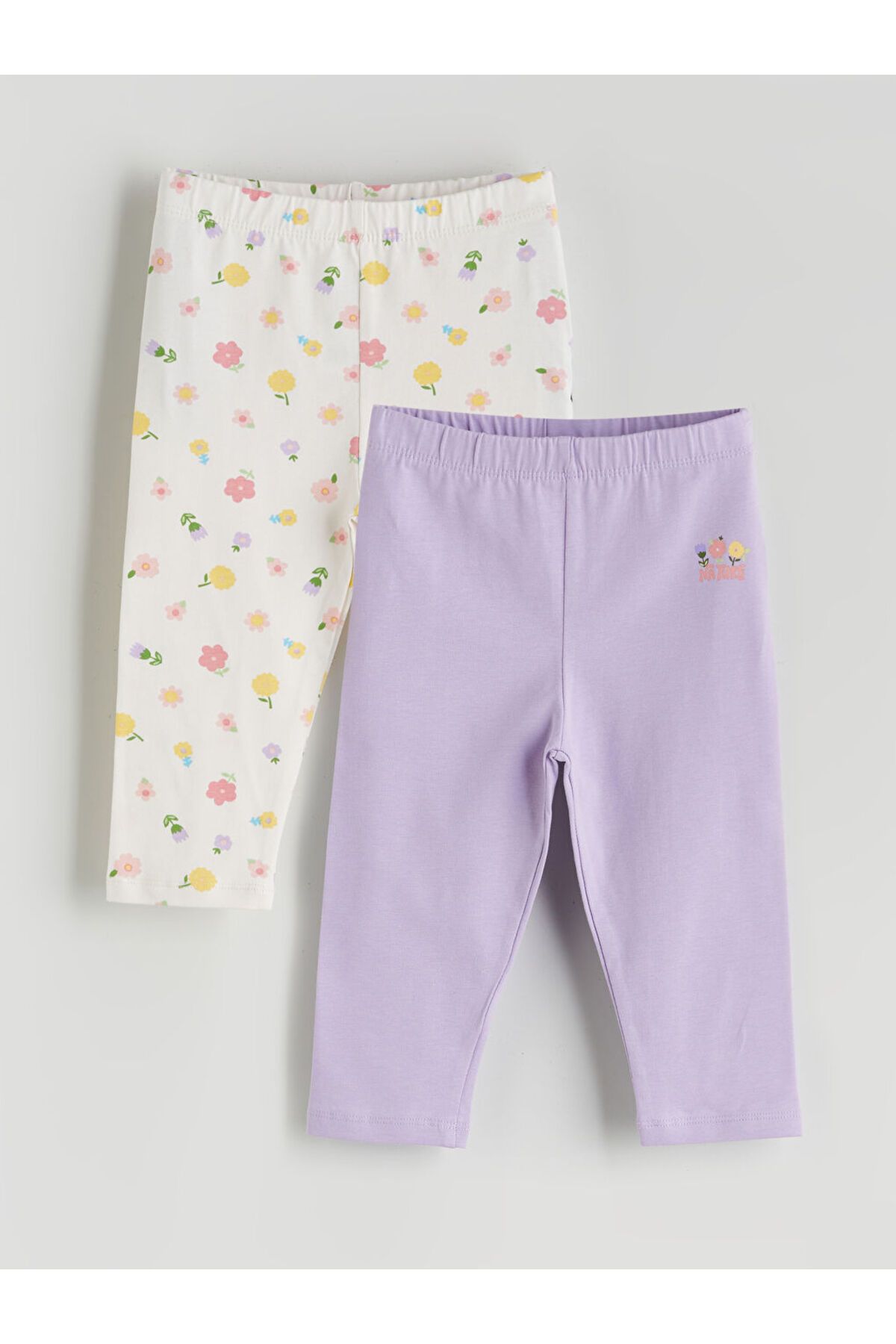 LC Waikiki Beli Lastikli Baskılı Kız Çocuk 3/4 Boy Tayt 2'li