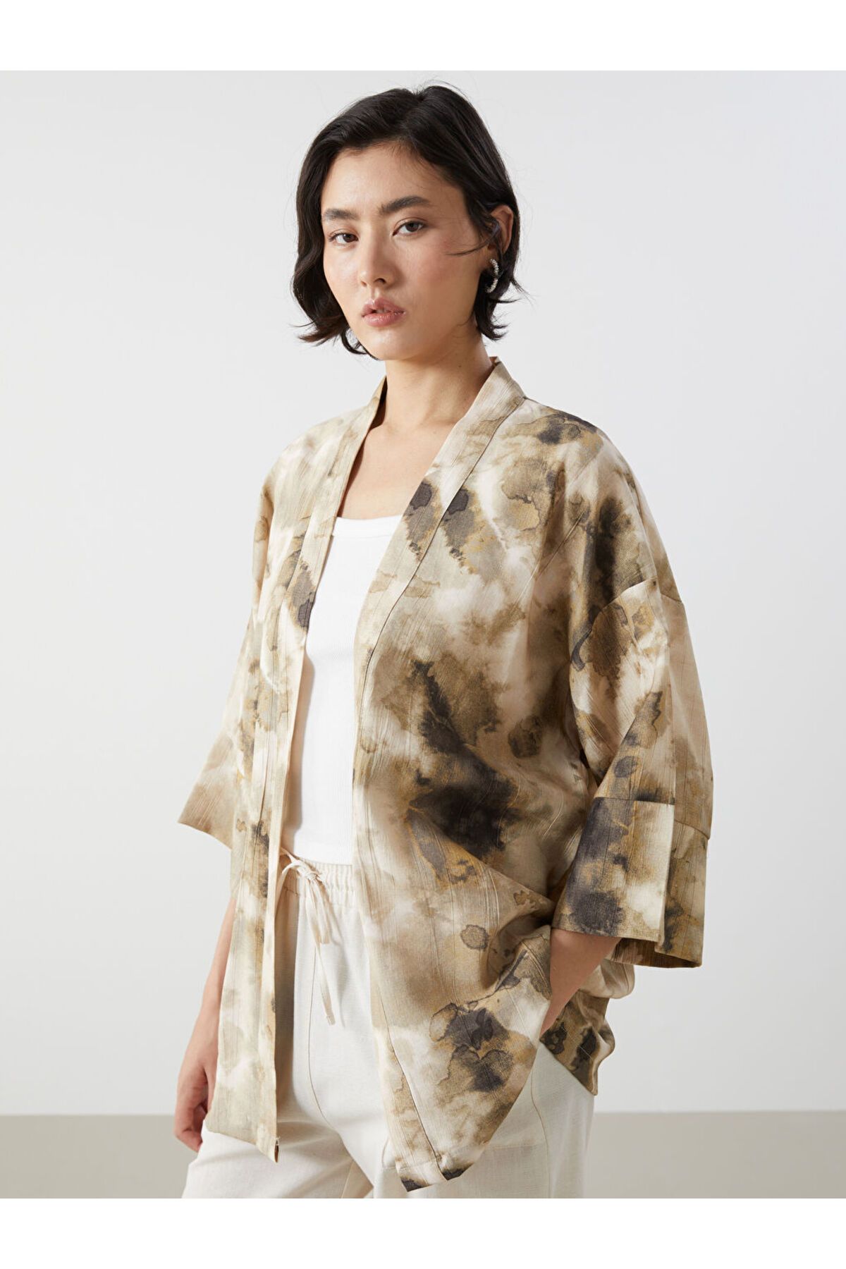 LC Waikiki Şal Yaka Desenli Oversize Kadın Kimono
