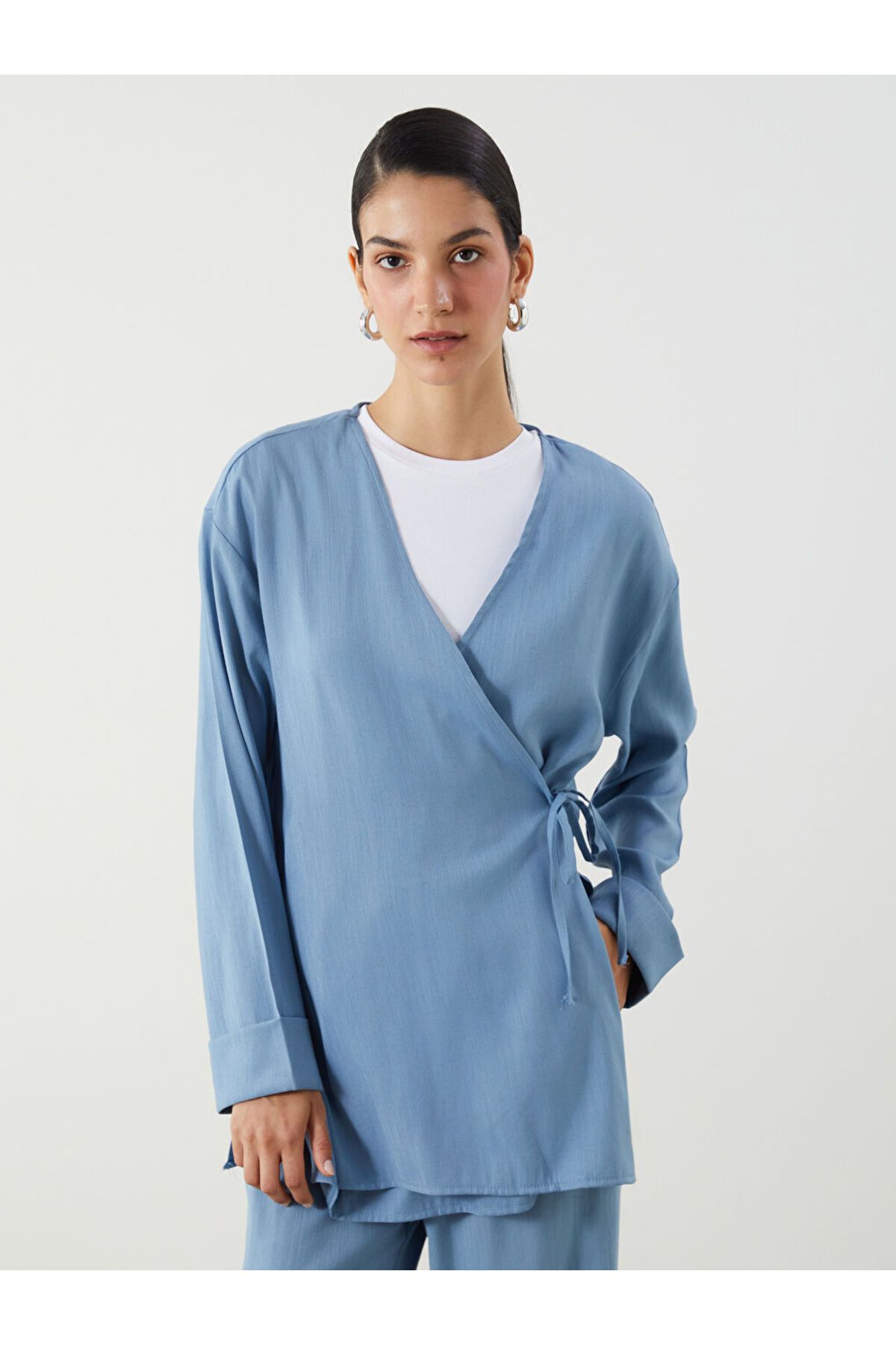 LC Waikiki Kruvaze Yaka Keten Karışımlı Kadın Kimono