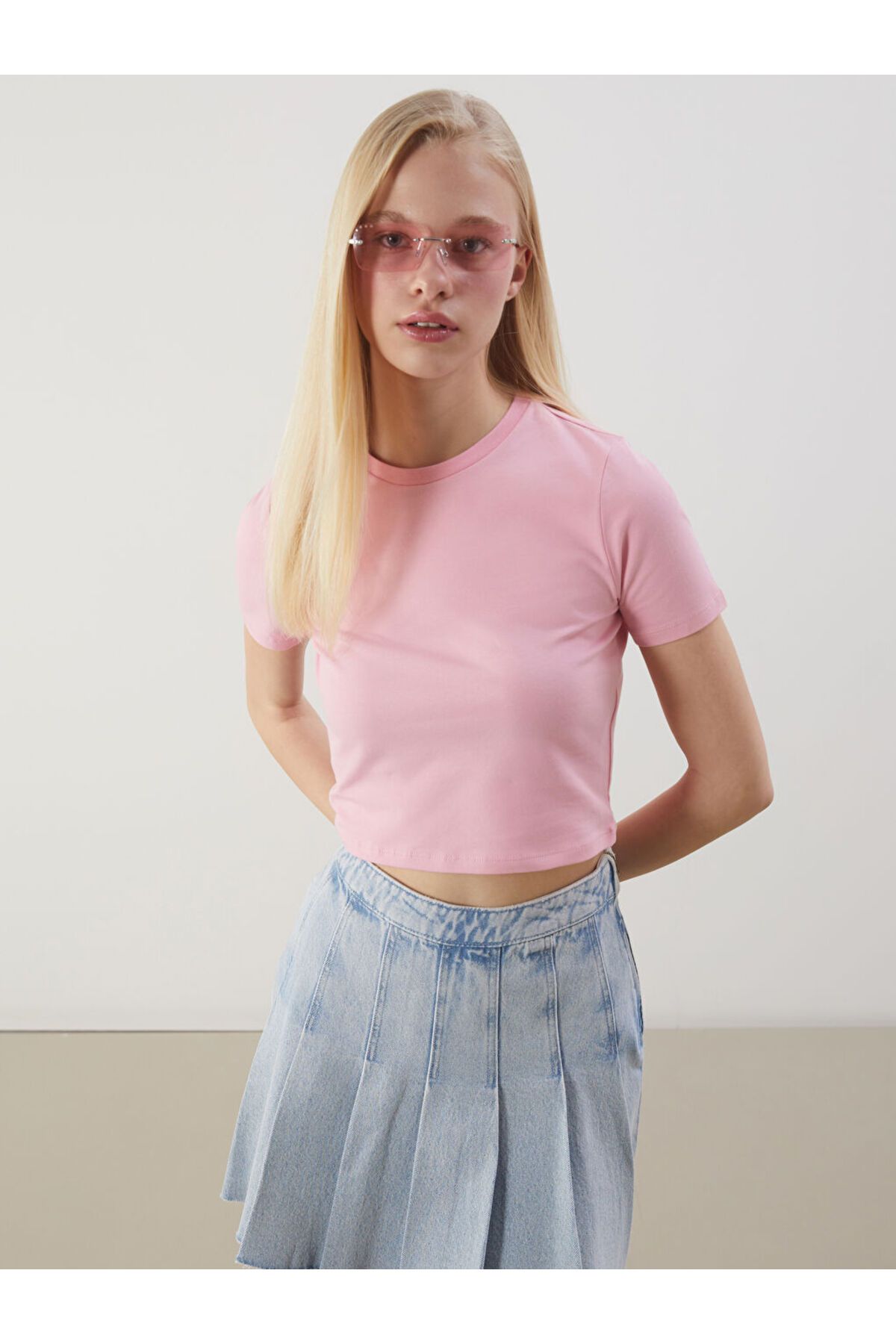 LC Waikiki Pembe Bisiklet Yaka Kadın Crop
