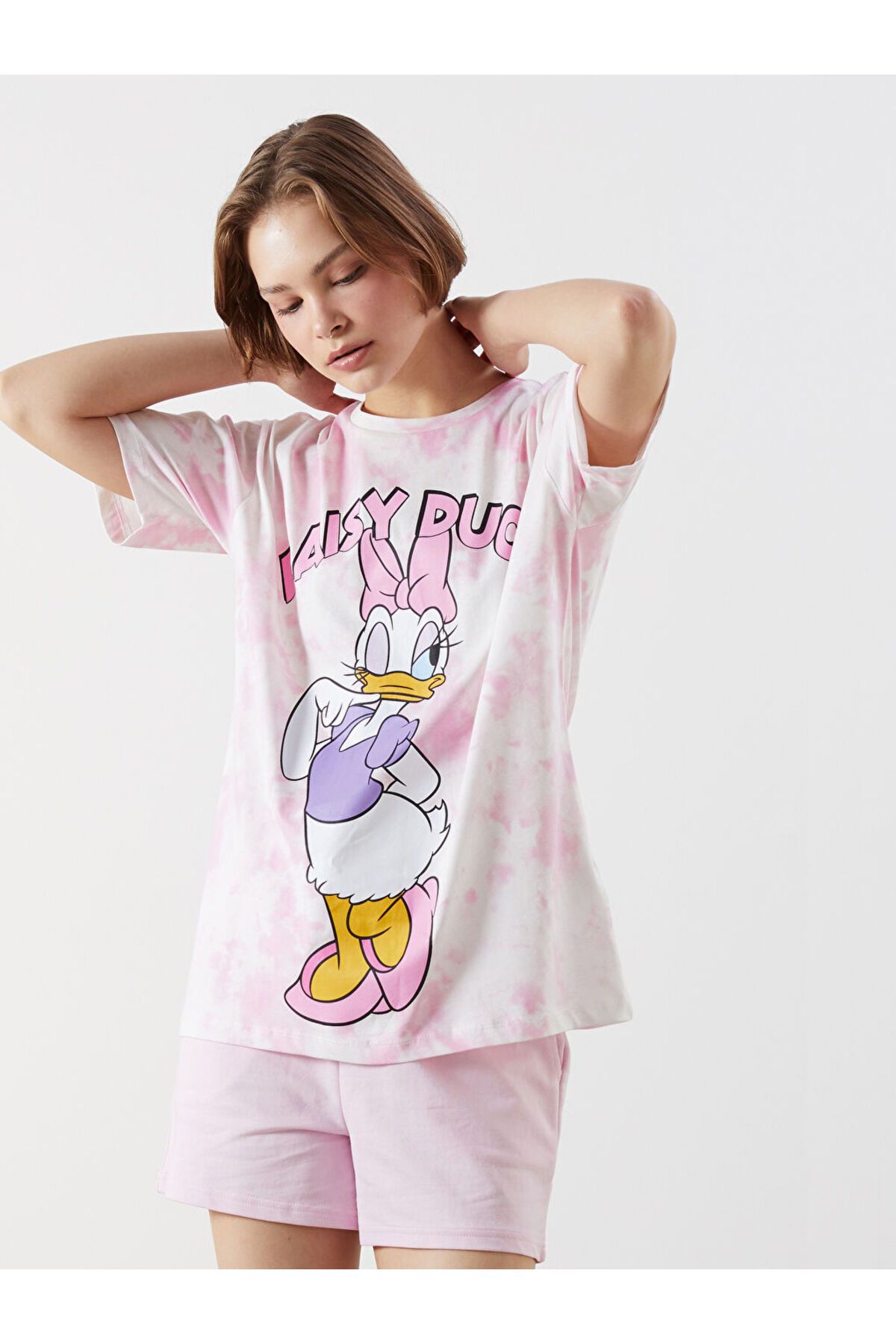 LC Waikiki XSIDE Pembe Bisiklet Yaka Daisy Duck Baskılı Kadın Tişört