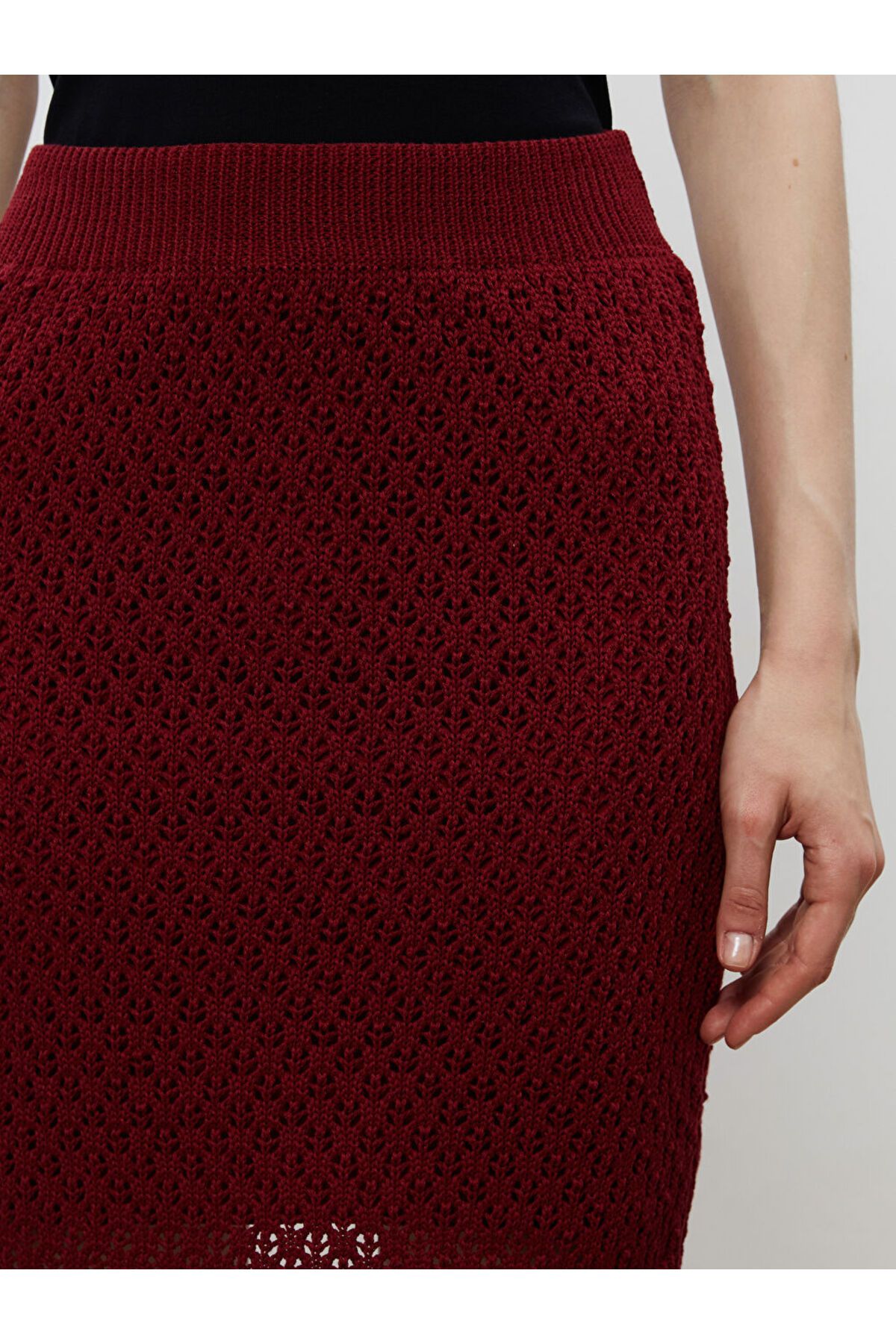 LC Waikiki-Mini Knitwear Skirt with Openwork Elastic Waist 3