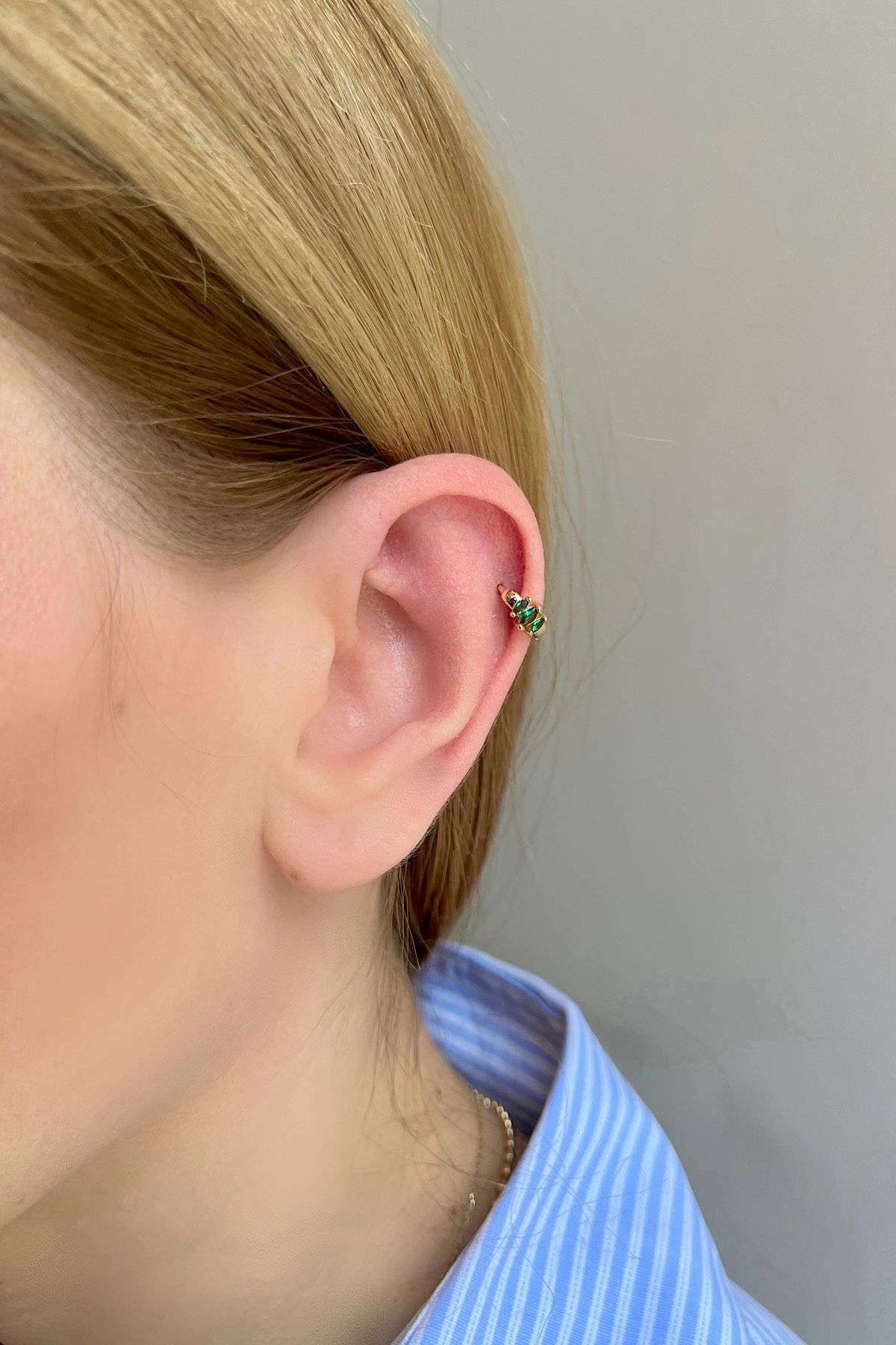 Bijou Luz Gold Yeşil Zirkon Taşlı Halka Piercing