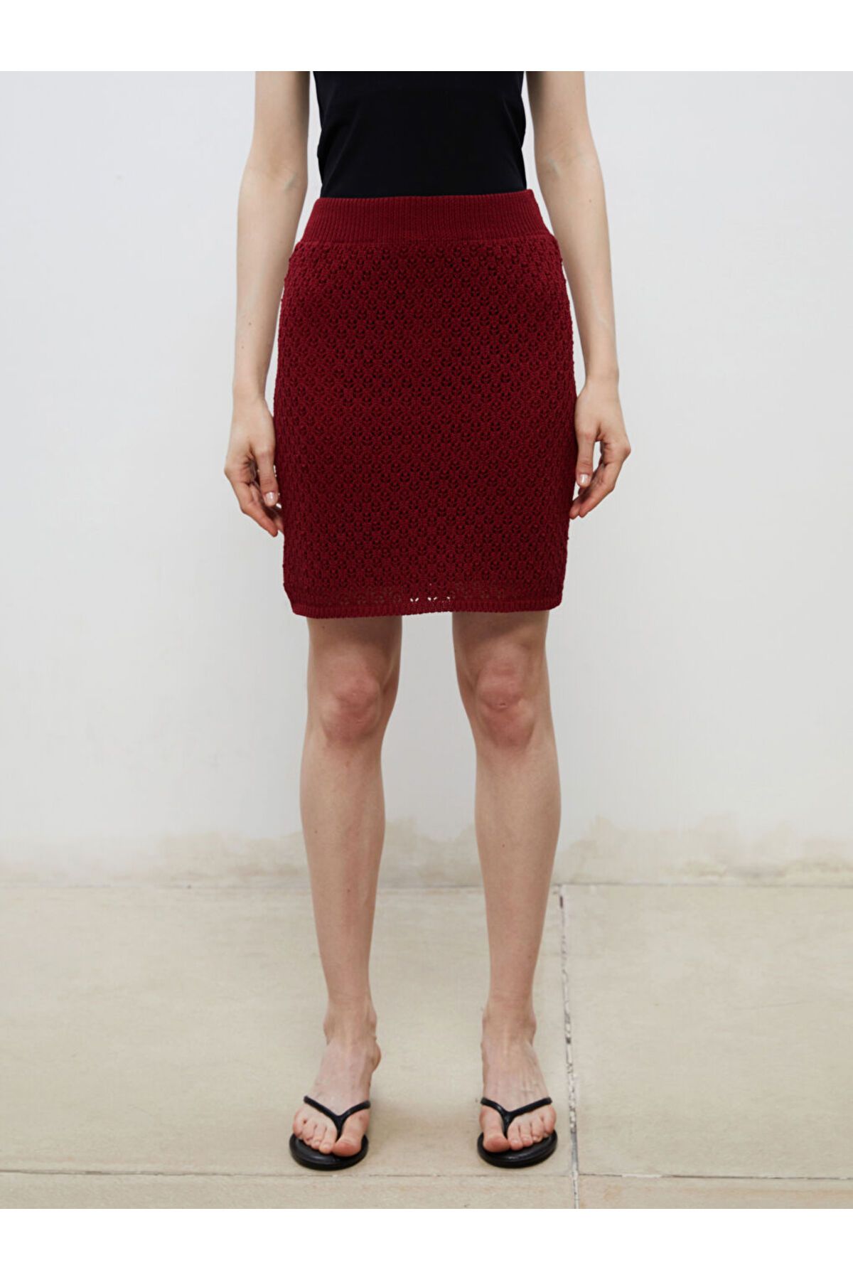 LC Waikiki-Mini Knitwear Skirt with Openwork Elastic Waist 2