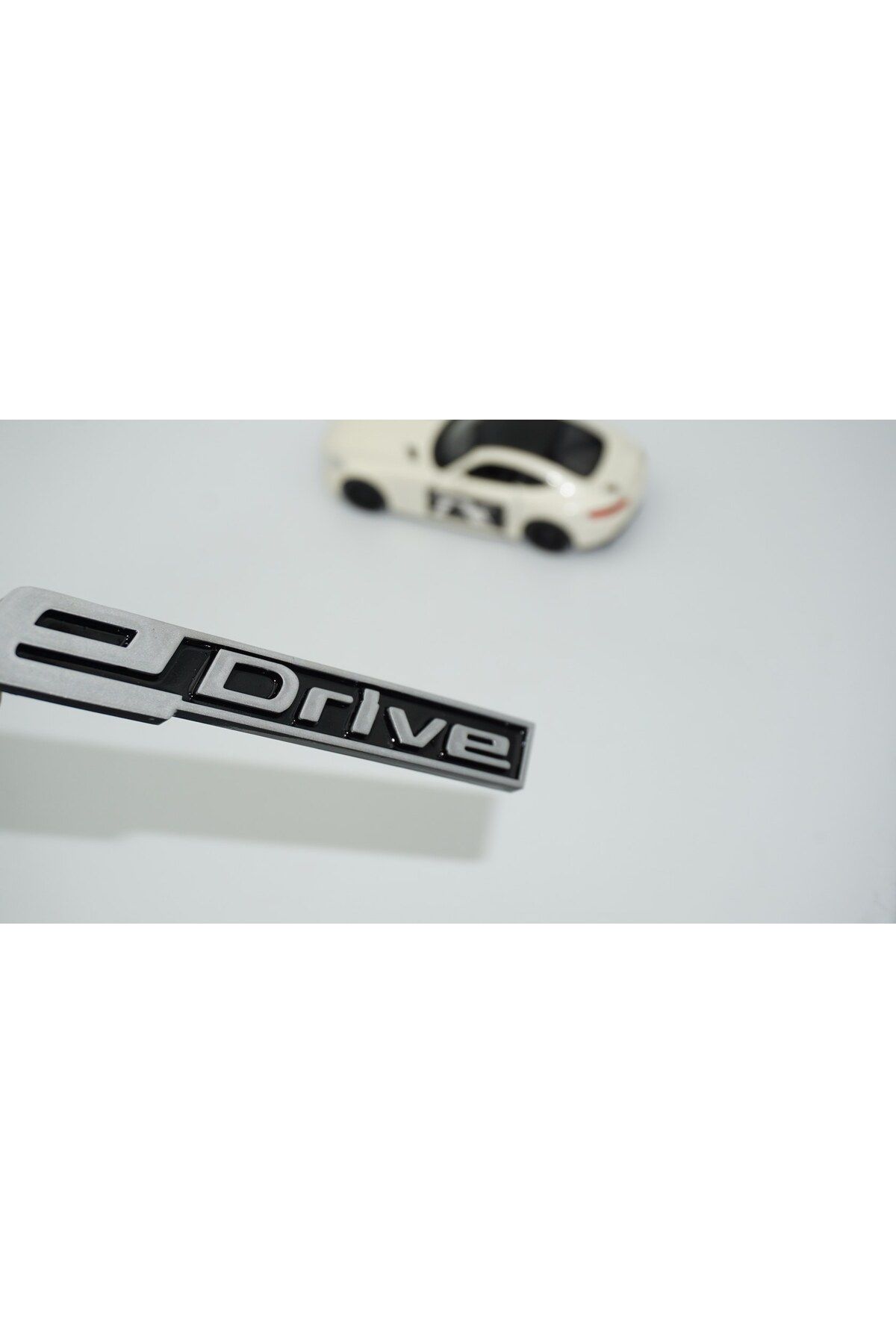 DK Tuning eDrive Bagaj Gri Siyah Yeni Nesil Yazı Logo Bmw İle Uyumlu
