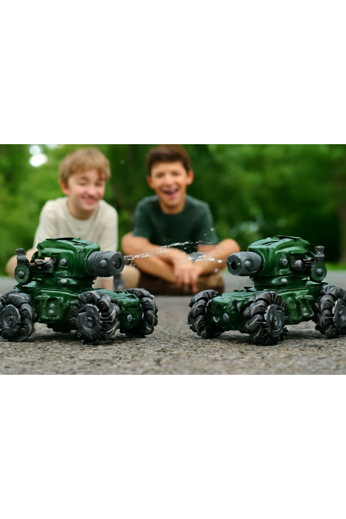 ÇAVDAR Su Bombası Tankı RC Tank Oyuncak 2.4G Uzaktan Kumanda Tankı