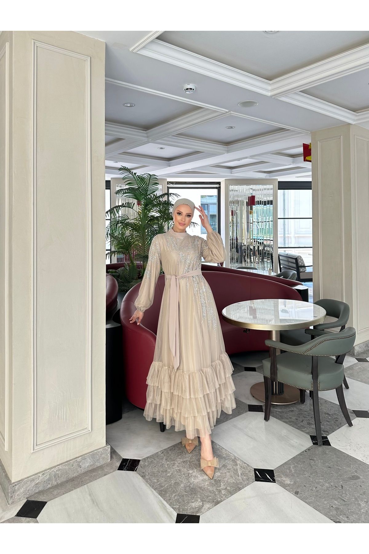 Melisa Boutique By Selma Özkan Taş Baskılı Eteği Fırfır Detaylı Tül Elbise