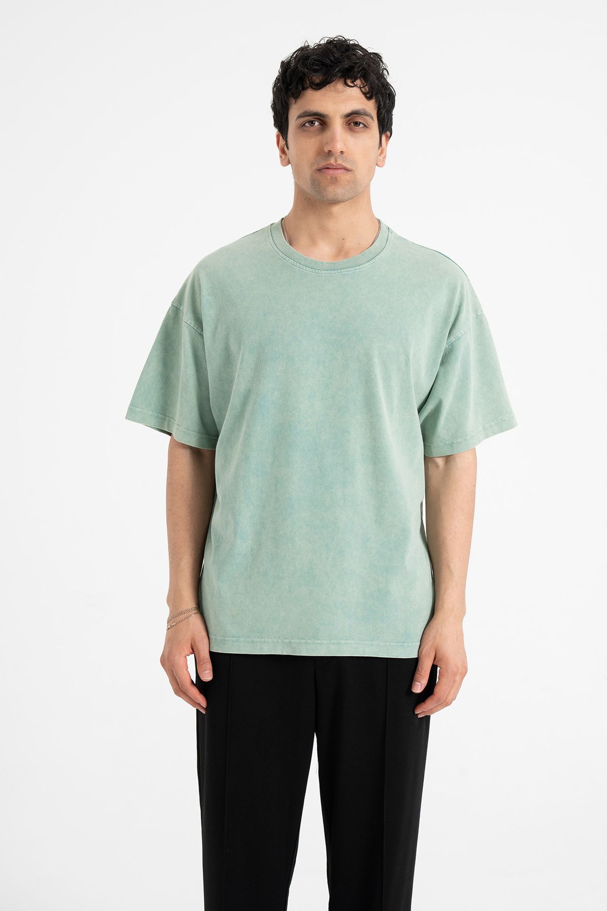 ATE WEAR Rpblic Nakışlı Basic Oversize Tişört
