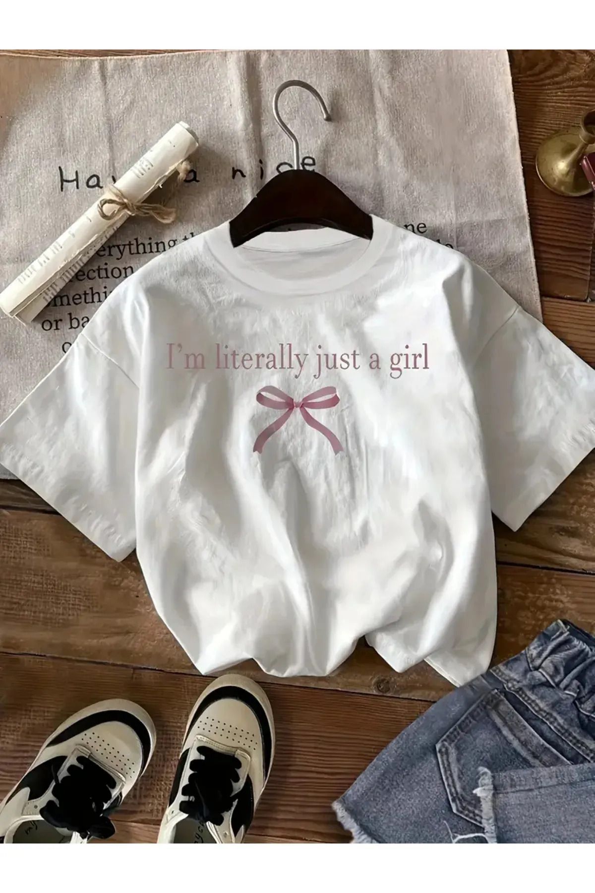 Koklonmoda Unisex Just A Girl Baskılı Oversize T-Shirt