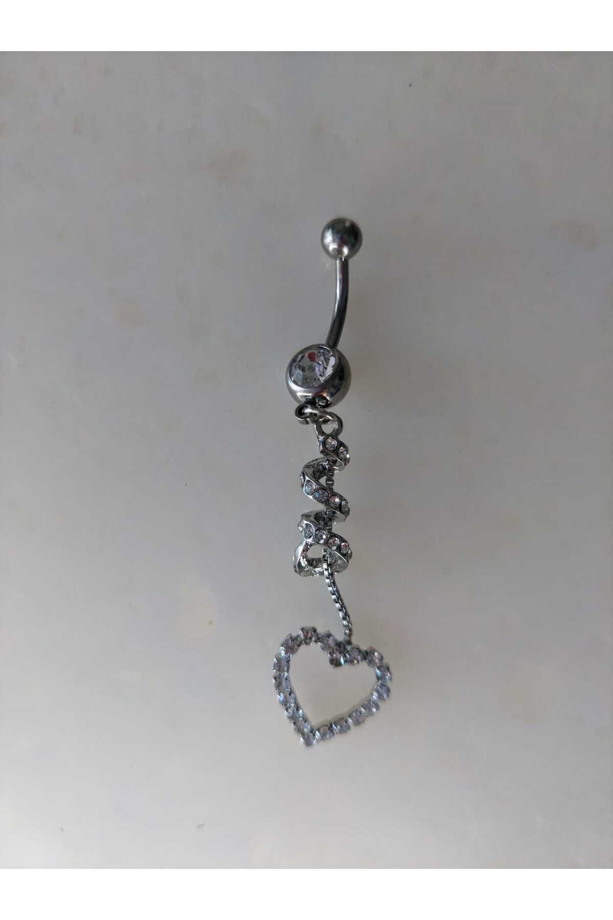 Butik piercing çelik sallantılı kalp detaylı