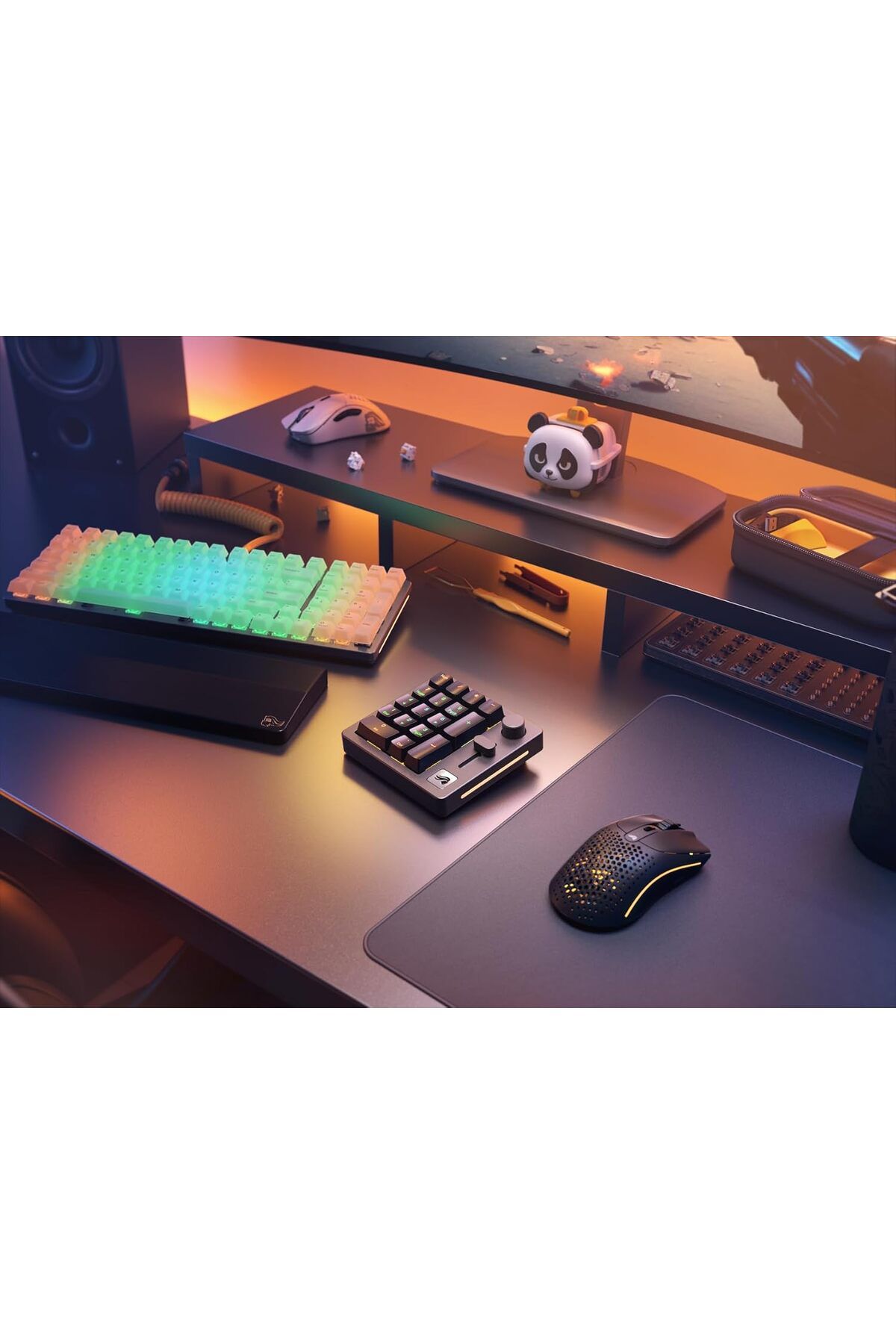 Glorious-Glorious Modular Mechanical Gaming Keyboard GMMK - Customizable RGB Backlight, Cherry X Switches, an 7