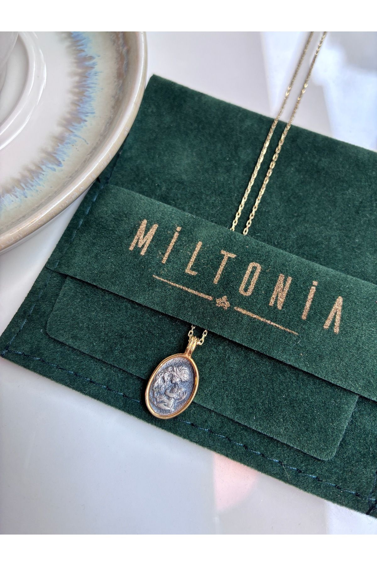 Miltonia Anne Çocuk Figür Vintage 925s Gümüş Kolye