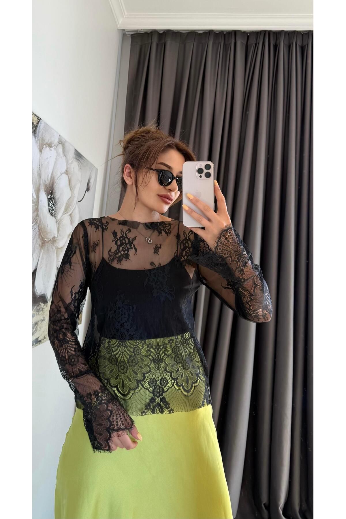 Daves Regular Fit Kayık Yaka Dantel Esnek Örme Siyah