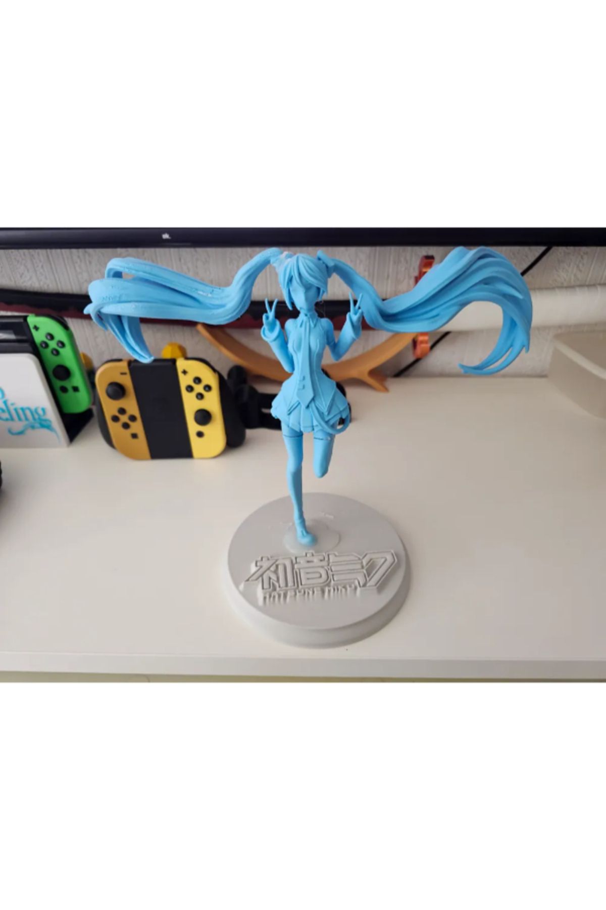 NOMOTHETIC Hatsune Miku Figür