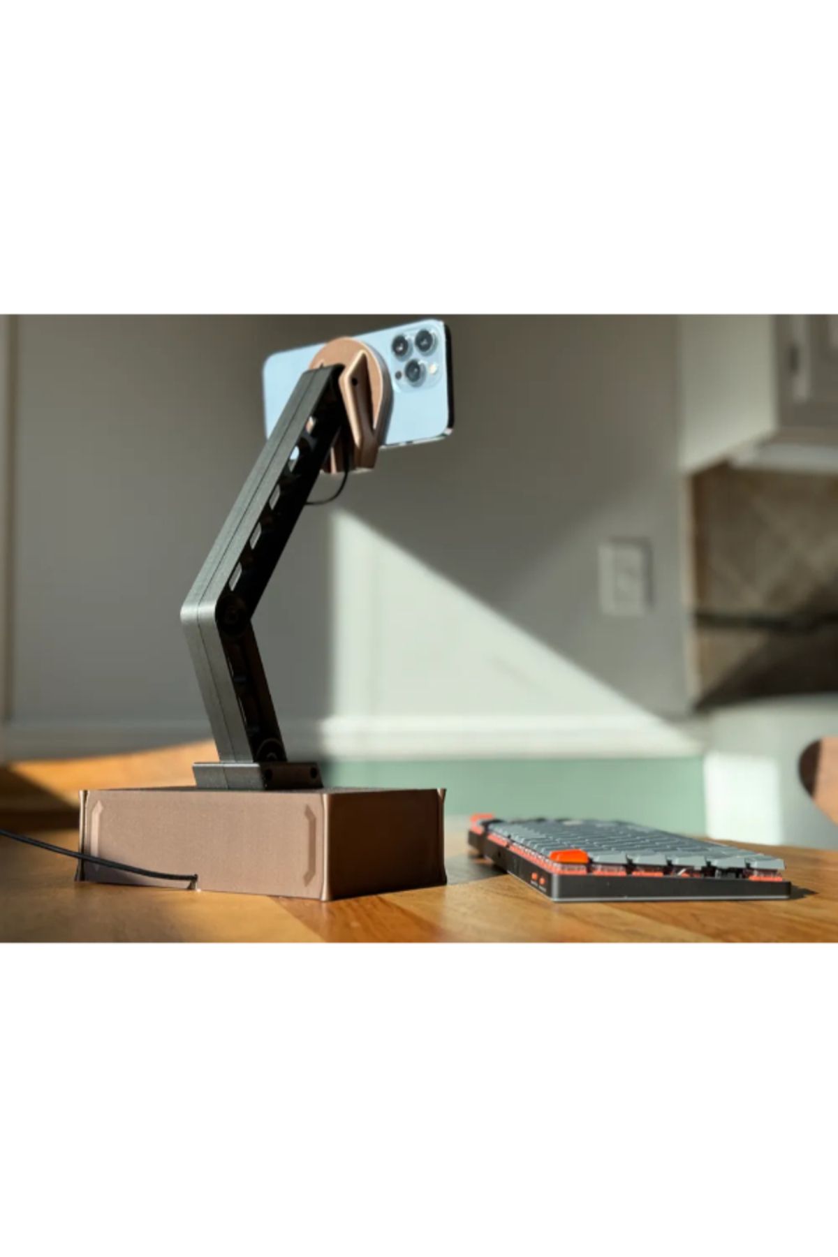 NOMOTHETIC FlowState Writer’s Dock – Endüstriyel Monitör Standı