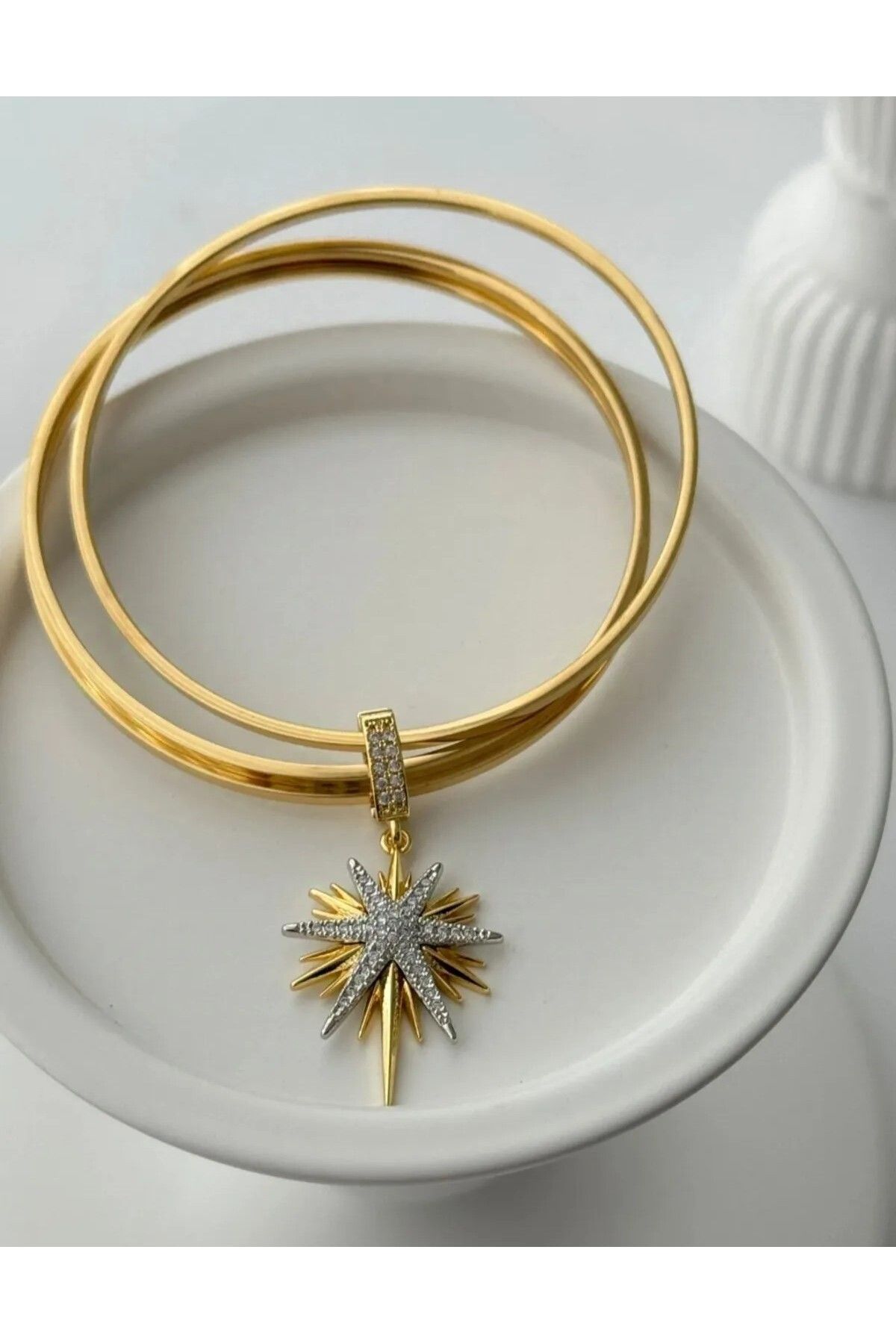 HEYjewelry Kararmaz Taşlı Sallanmayan Kutup Yıldızı Yıldız Ajda Charm ( YOKTUR )