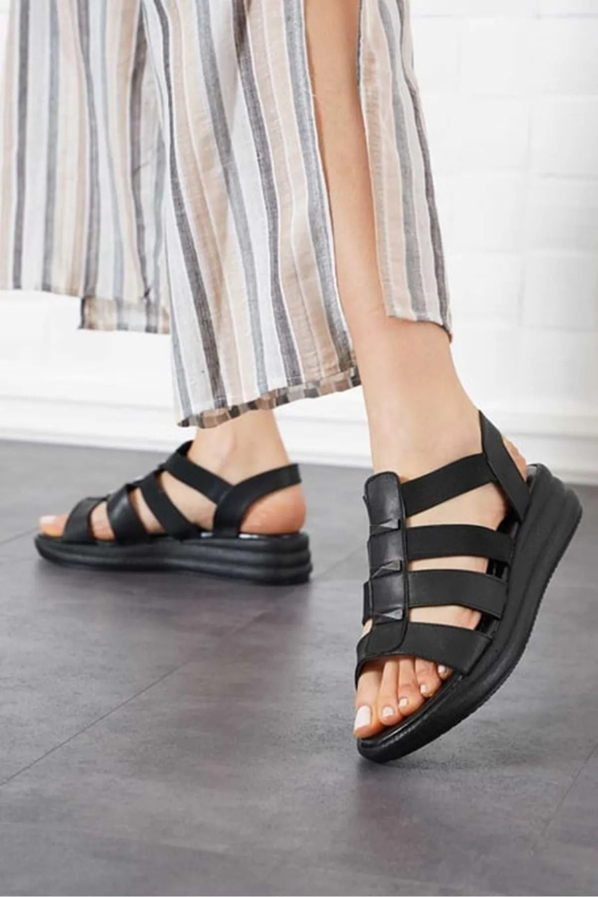 Liarca FlexWalk Kadın Lastik Destekli Günlük Rahat Topuklu Sandalet