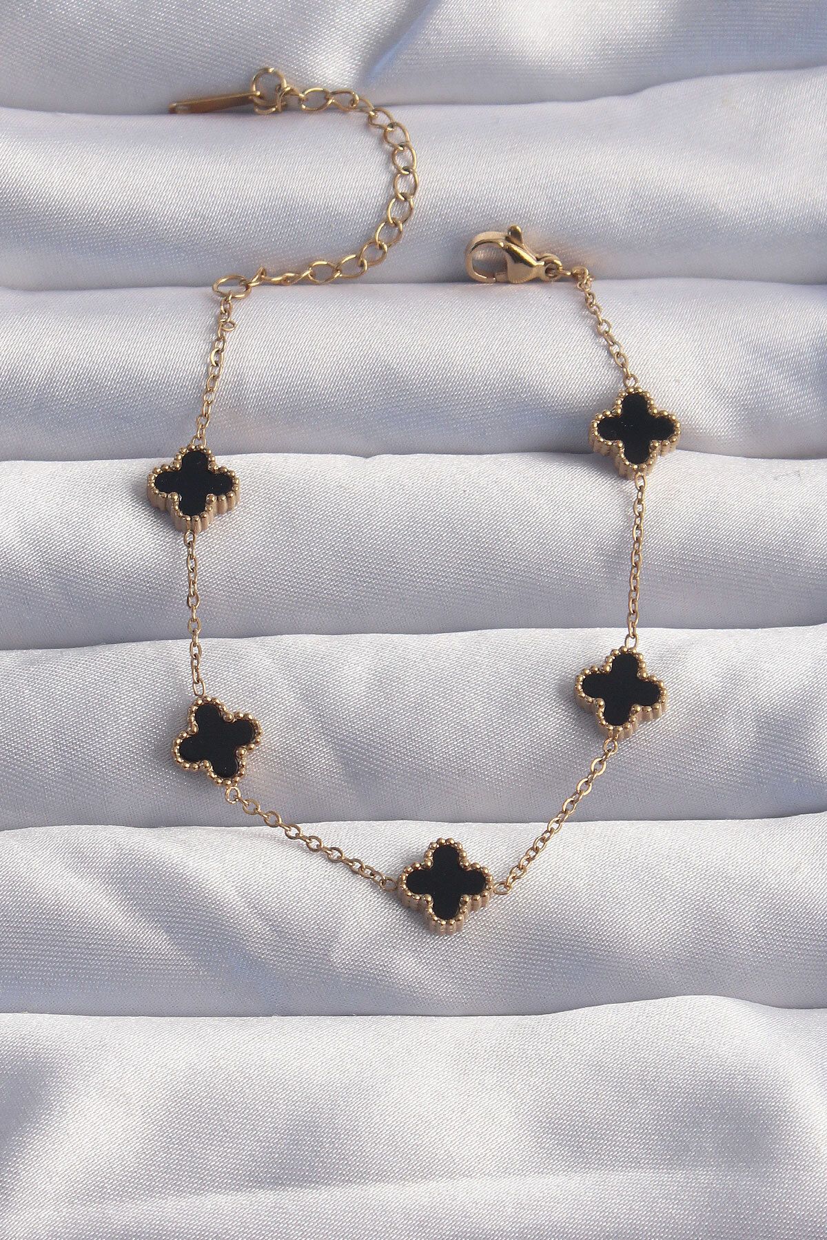 Angel Of Life 316L Çelik Baby Boy Gold Renk Siyah Mineli Yonca Bileklik - TJ-BB6276
