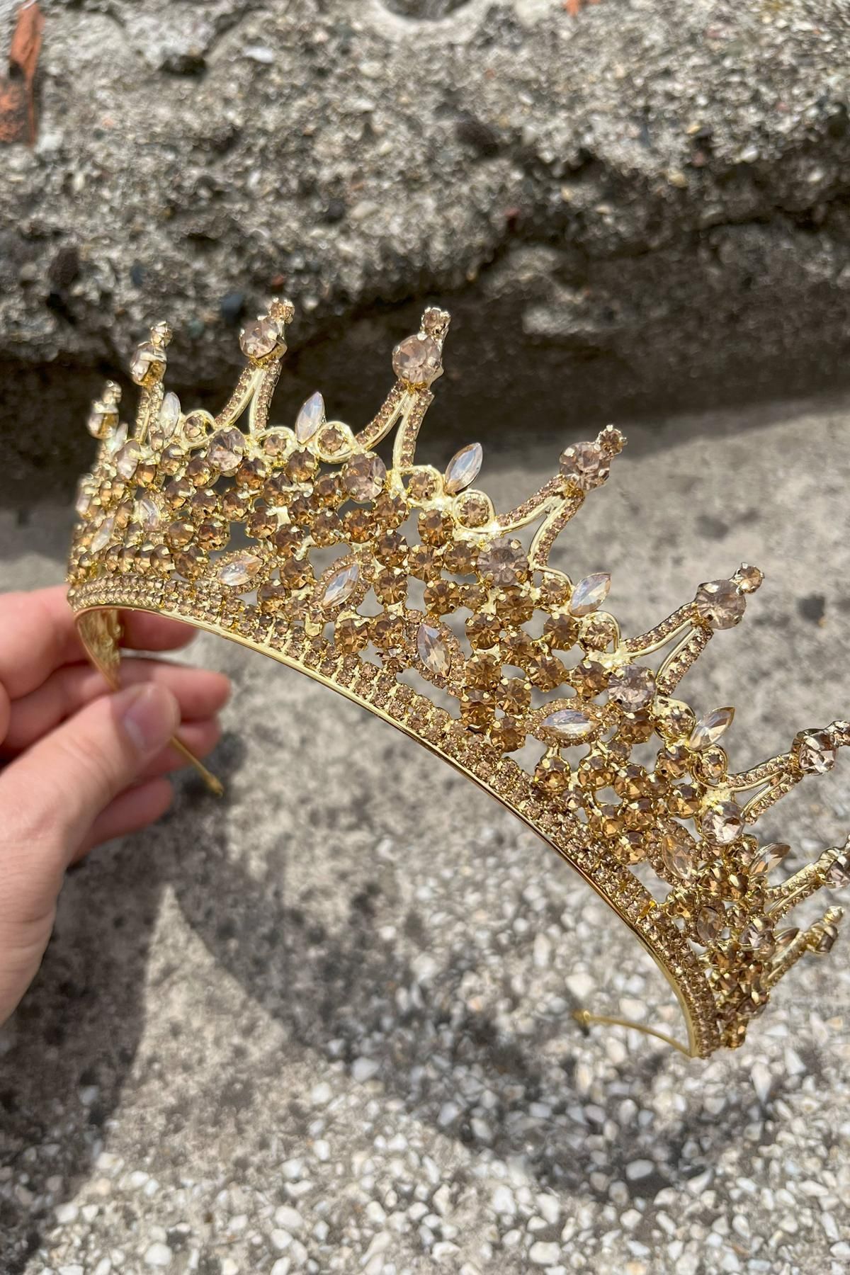 Hobigram-Catalina Gold Bridal Henna Crown Special Occasion Accessory Women's Crown Hair Accessory – Crown, Crystal Stone 3