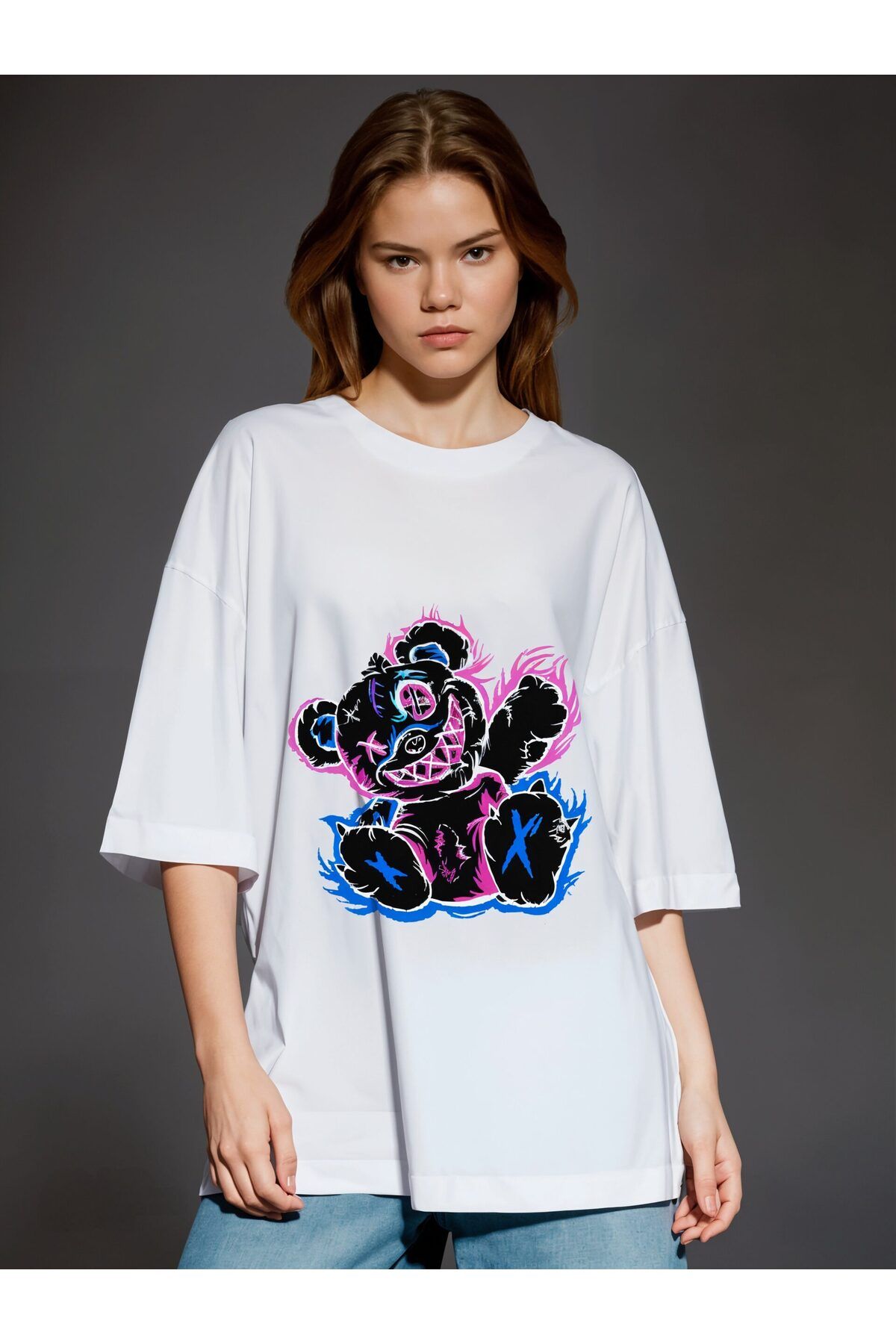 ELNOYA Unisex Pamuklu Beyaz Oversize "Ateşli Ayı" Baskılı Bisiklet Yaka Rahat Günlük T-shirt