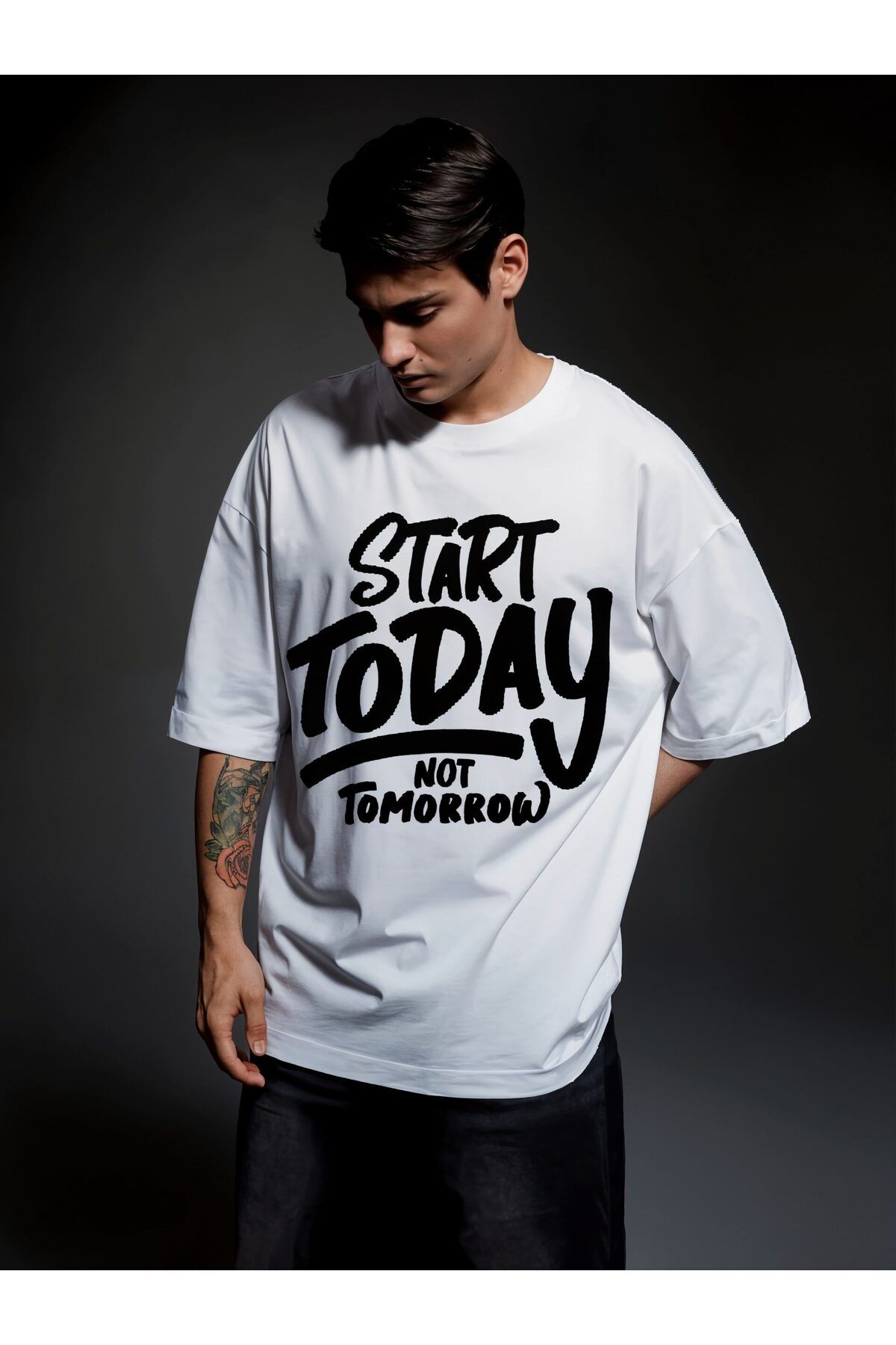 ELNOYA Unisex Pamuklu Beyaz Oversize "Start Today" Baskılı Bisiklet Yaka Rahat Günlük T-shirt