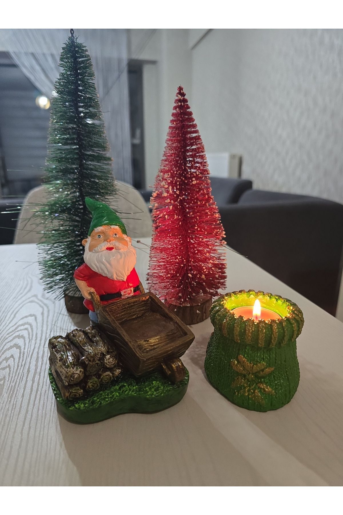 SerenityHaven Noel baba ve mumluk buyuk boy yıl başi süsü dekoratif obje biblo hediye süs