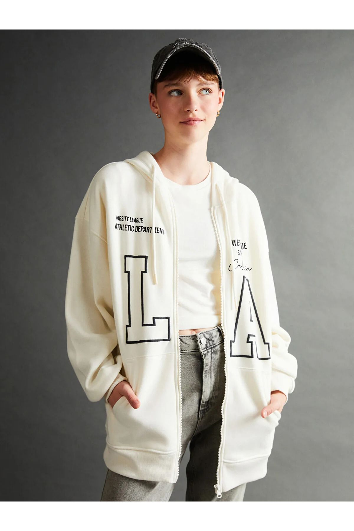 LC Waikiki Kapüşonlu Baskılı Oversize Kadın Kalın Fermuarlı Sweatshirt