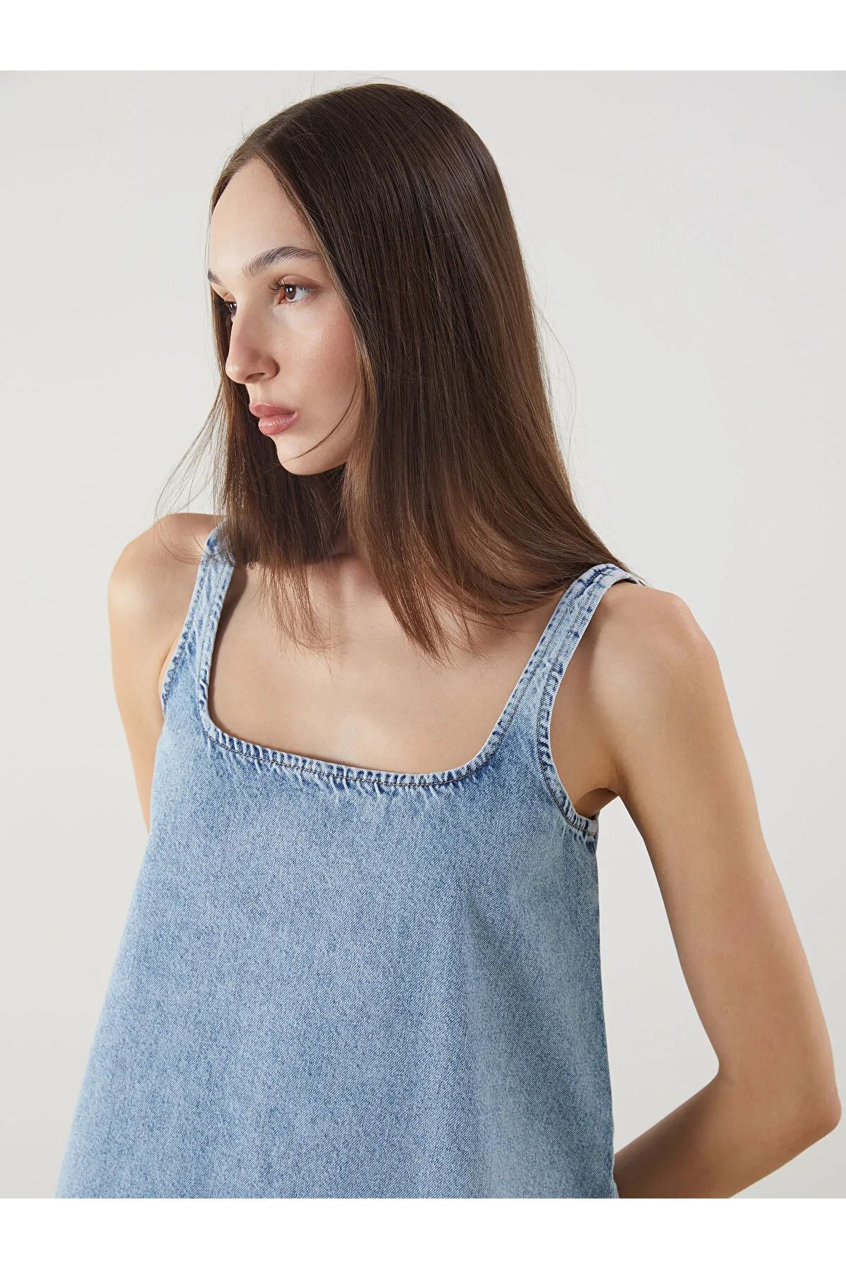 LC Waikiki U Yaka Askılı Jean Elbise