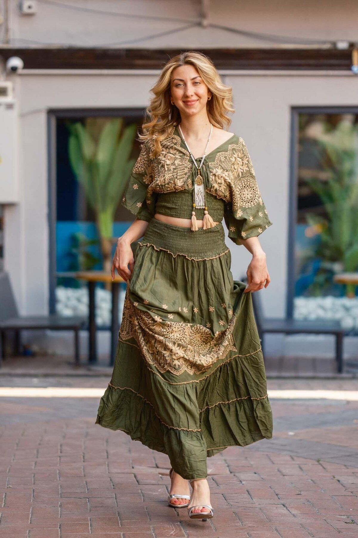 Miss Boheme Haki Renk Nakışlı Etek Bluz Takım