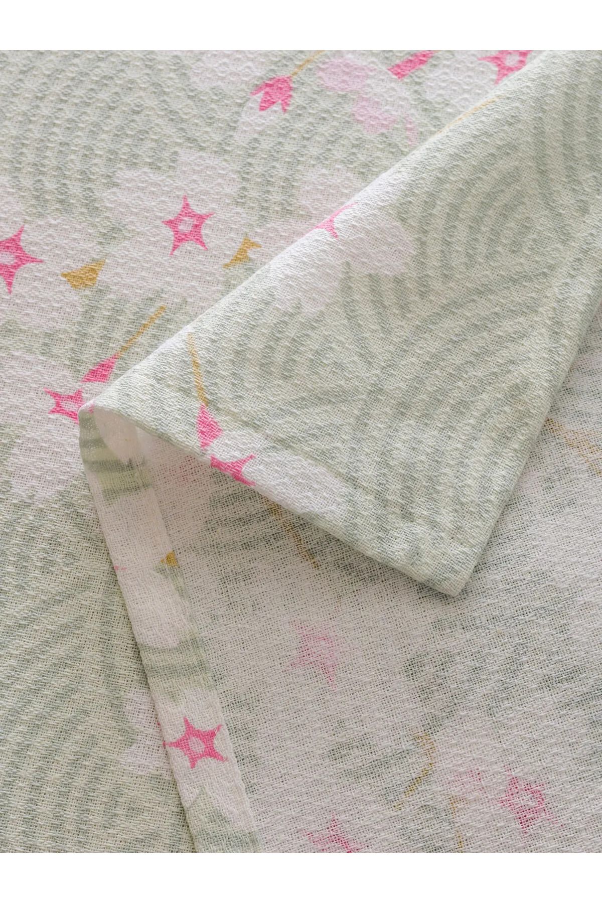 LC Waikiki-Patterned Double Pike Set 7