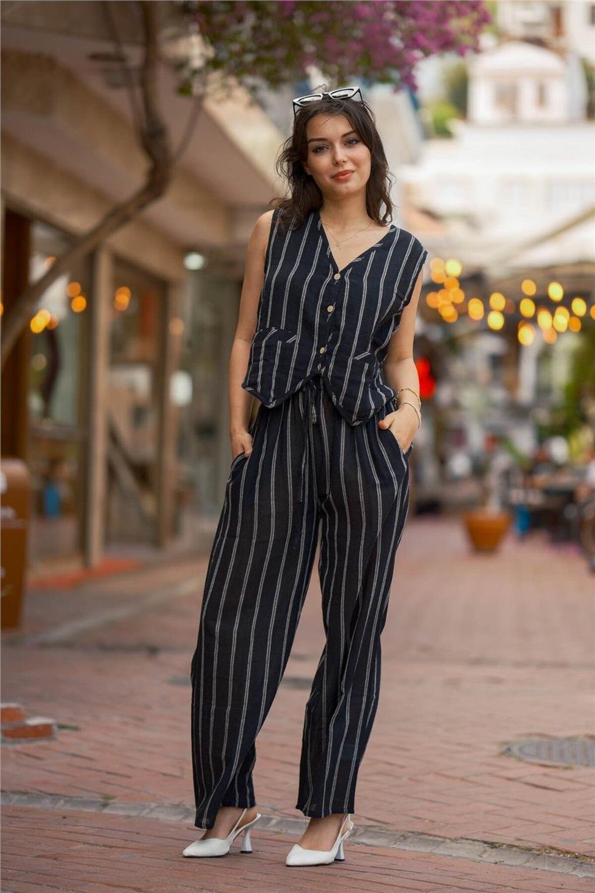 Miss Boheme Siyah Çizgili Pantolon Yelek Takım