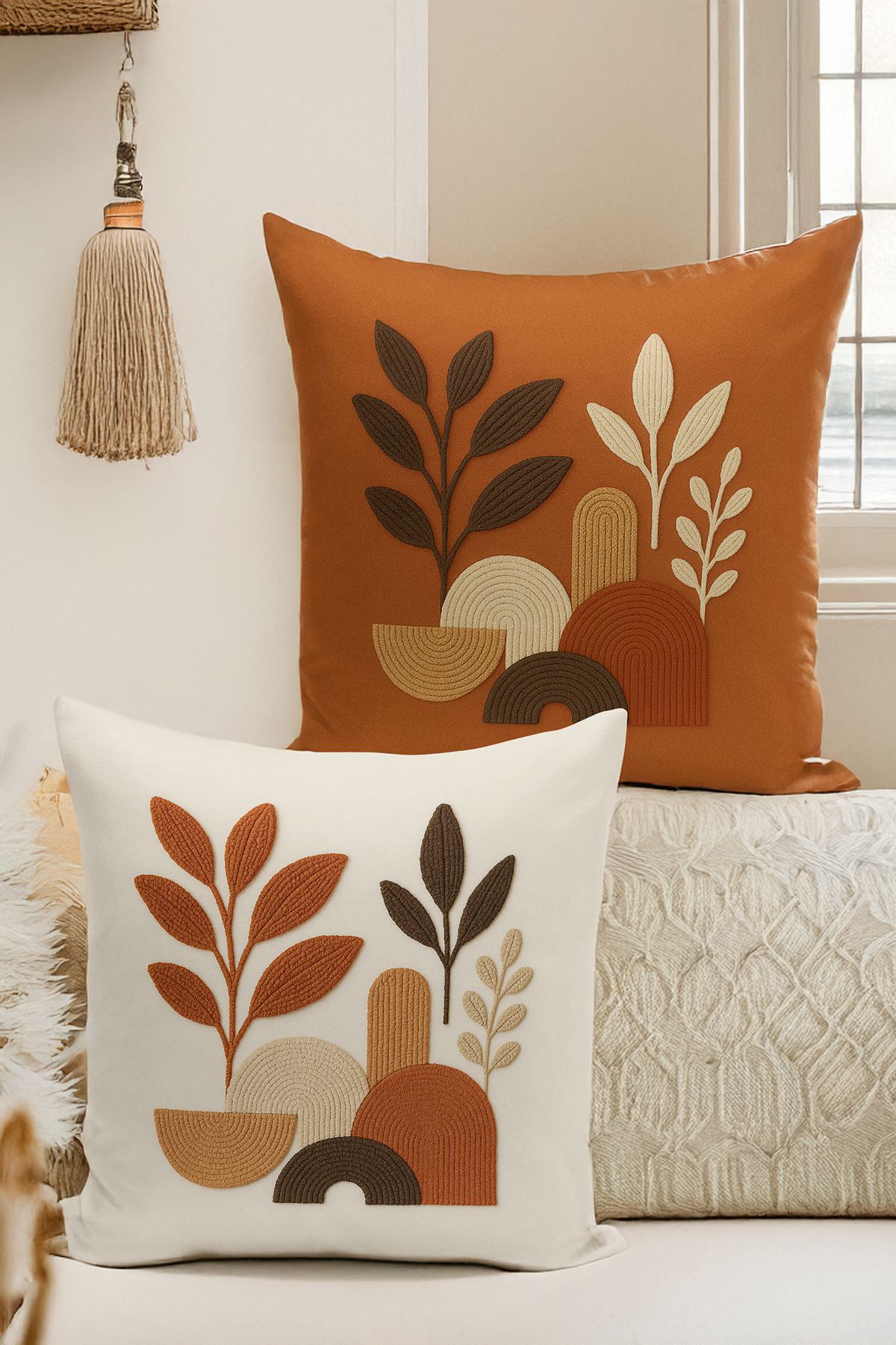 Bertille Home Çift Tarafı Dijital Baskılı 4'lü Kırlent Kılıfı Seti (Panç /Punch Nakış Desen Görünümlü)