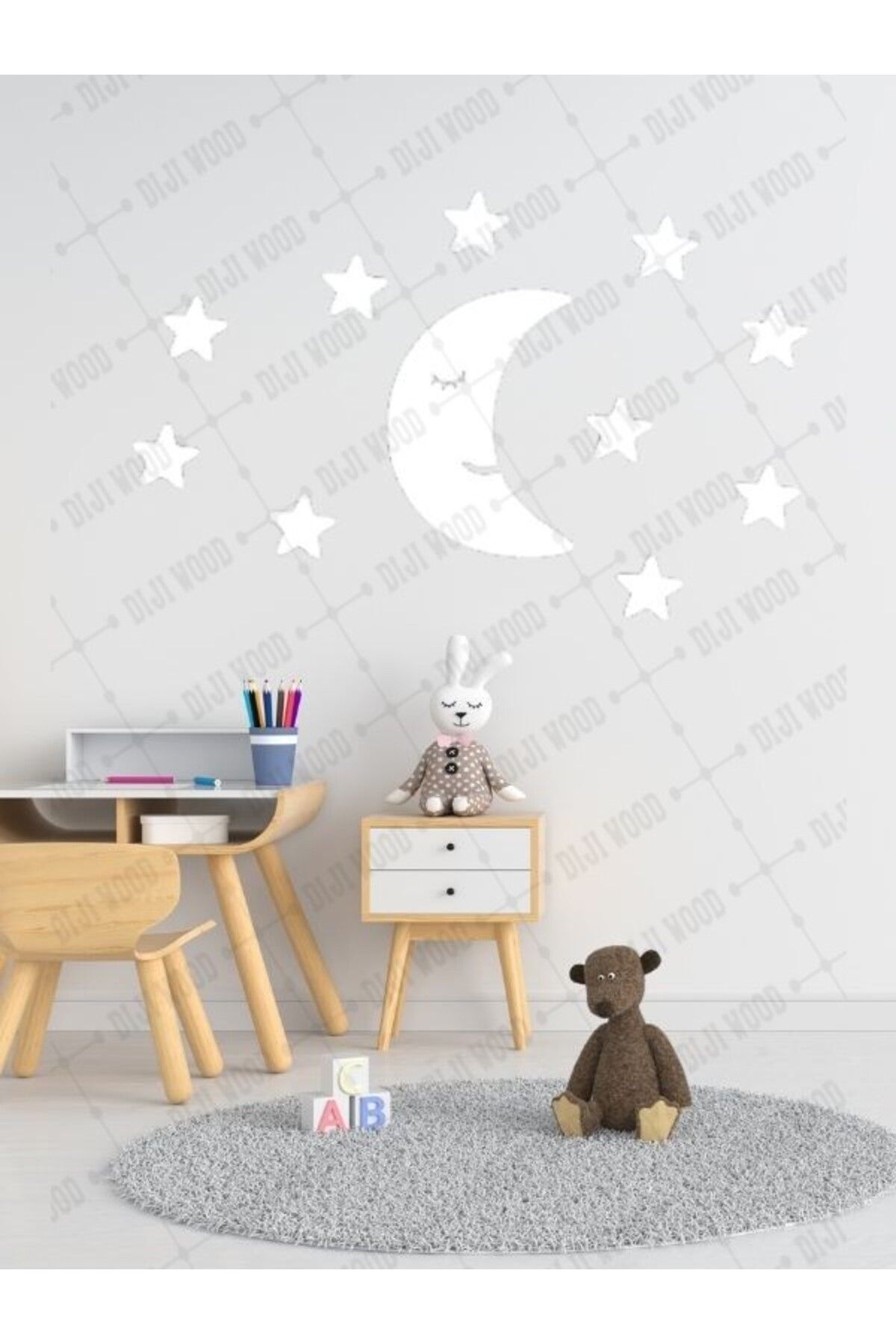 SerenityHaven Uyuyan Ay ve Parlayan Yıldızlar Duvar Süsü