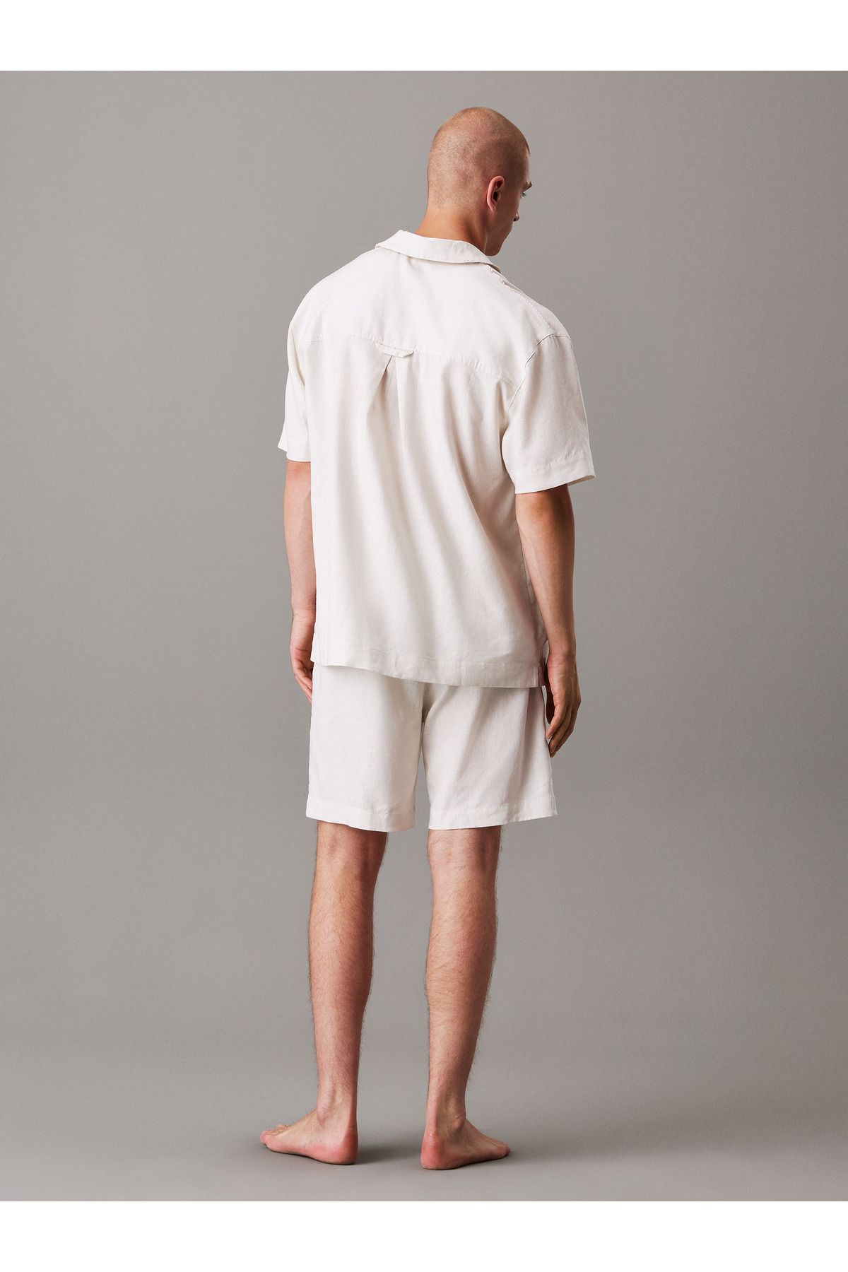 Calvin Klein-Men Chalk Linen Blend Short Sleeves Shirt 3