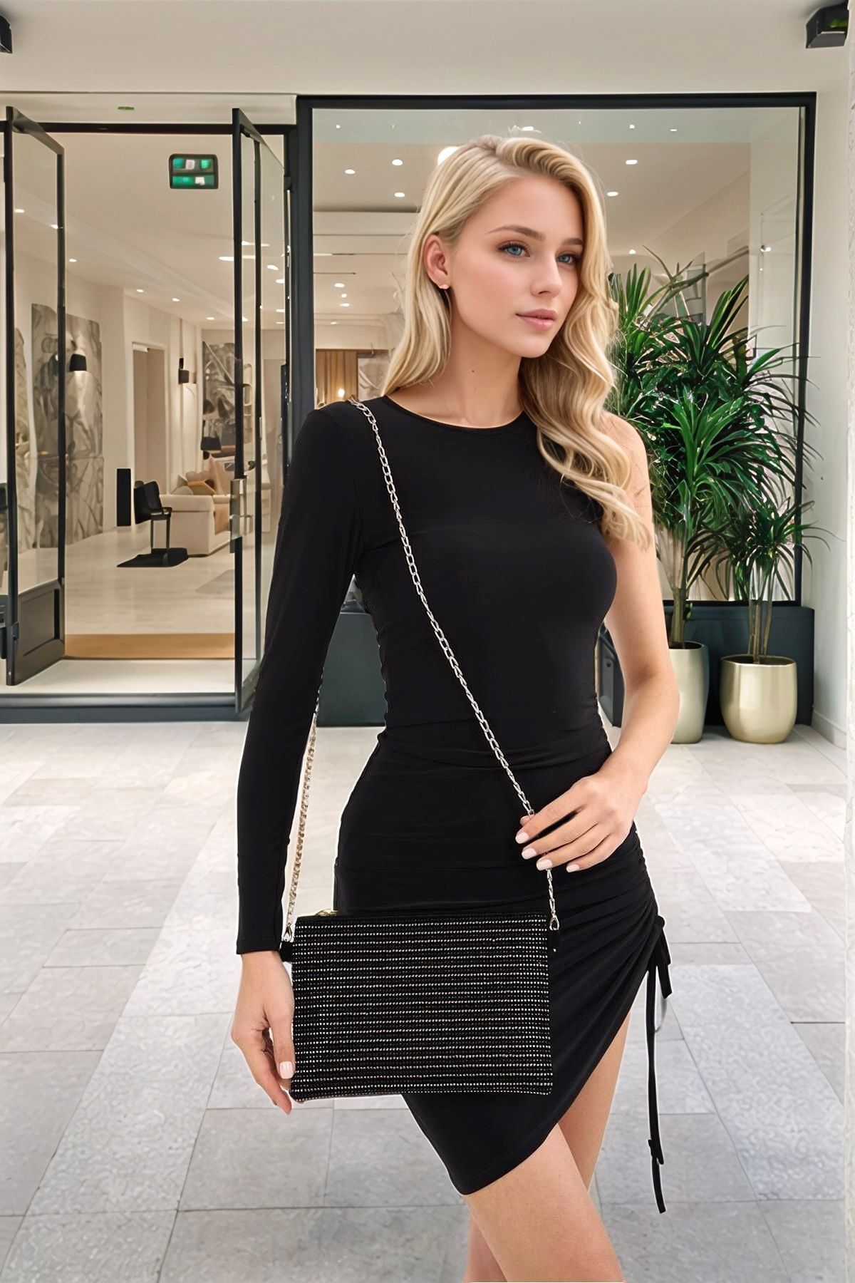 PayBuy Gece Davetleri İçin Damla Taş Detaylı Zincir Askılı Şık Clutch El ve Omuz Çantası