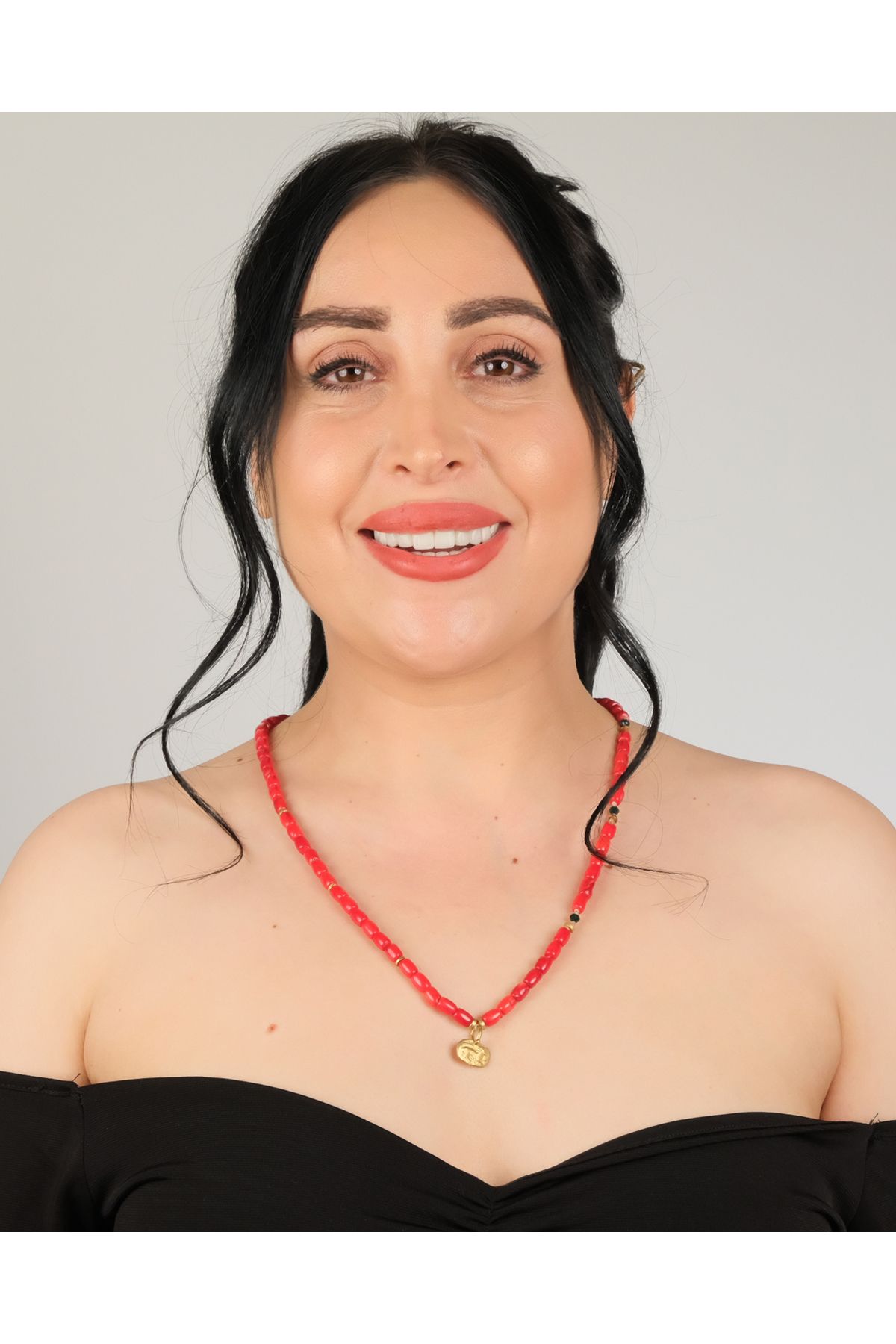 polimooi Kırmızı Mercan & Organik Bronz Madalyon Kolye
