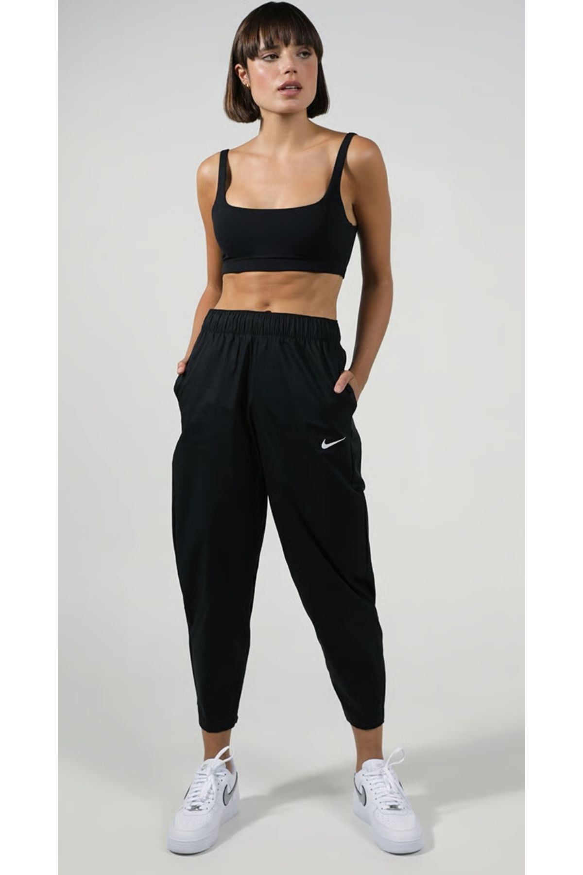 Nike Sportswear Essential Kadın Siyah Eşofman Altı DD5975