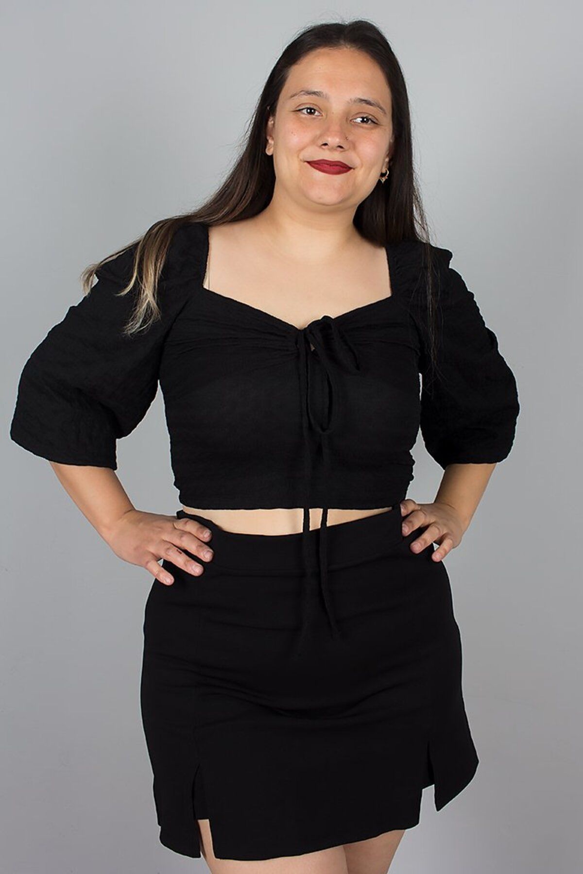 Truva XXL Büyük Beden Tarzın Zirvesi! Kare Yaka Krep Crop