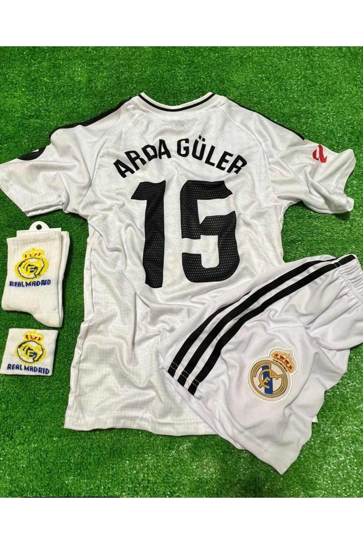 BARBITOS Real Madridd 2024/25 Yeni Sezon Arda güler İç Saha Çocuk Forması 4'lü(çorap bileklik hediyell)-ZP01