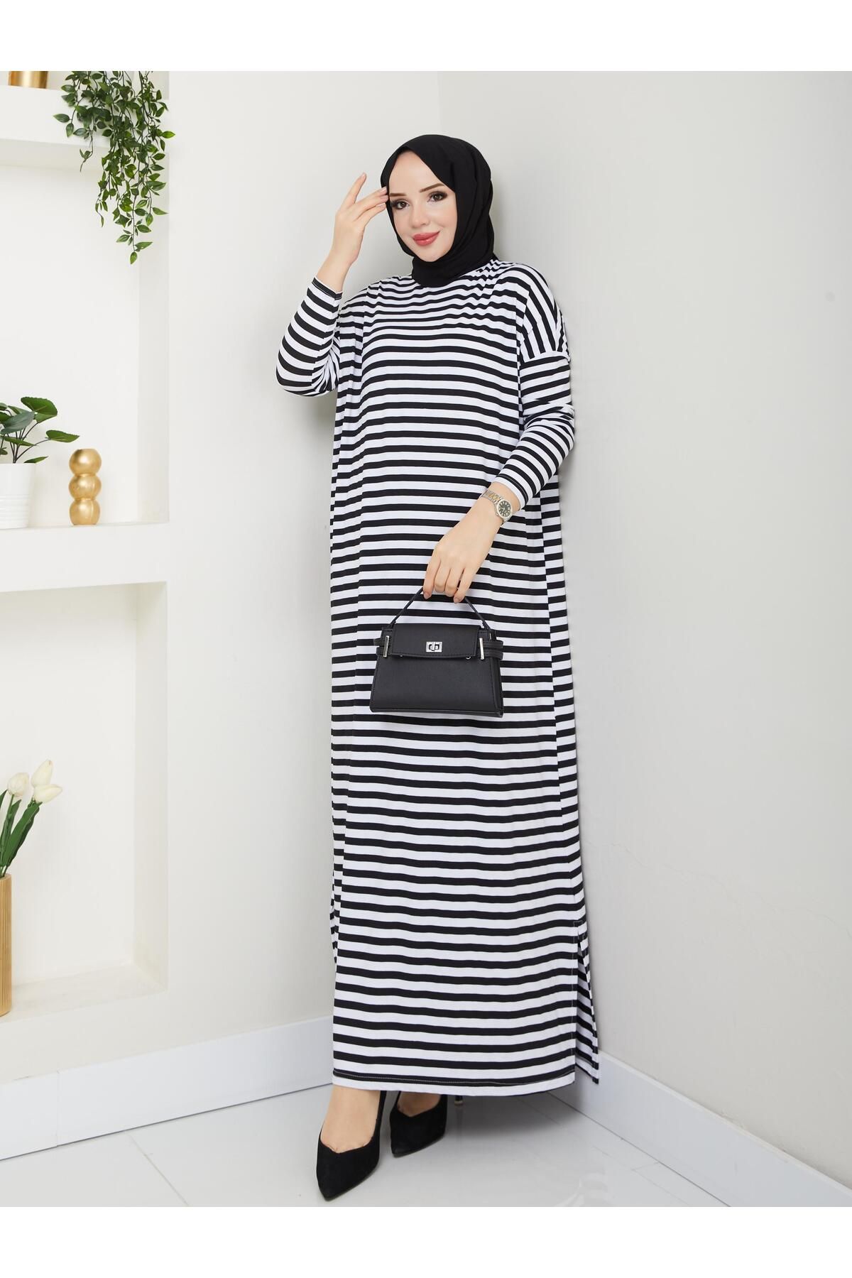 MODAMÜNASİP-Our Striped Viscose Combed Cotton Dress with a Fabric That Doesn'T Define the Line of the Hat 1
