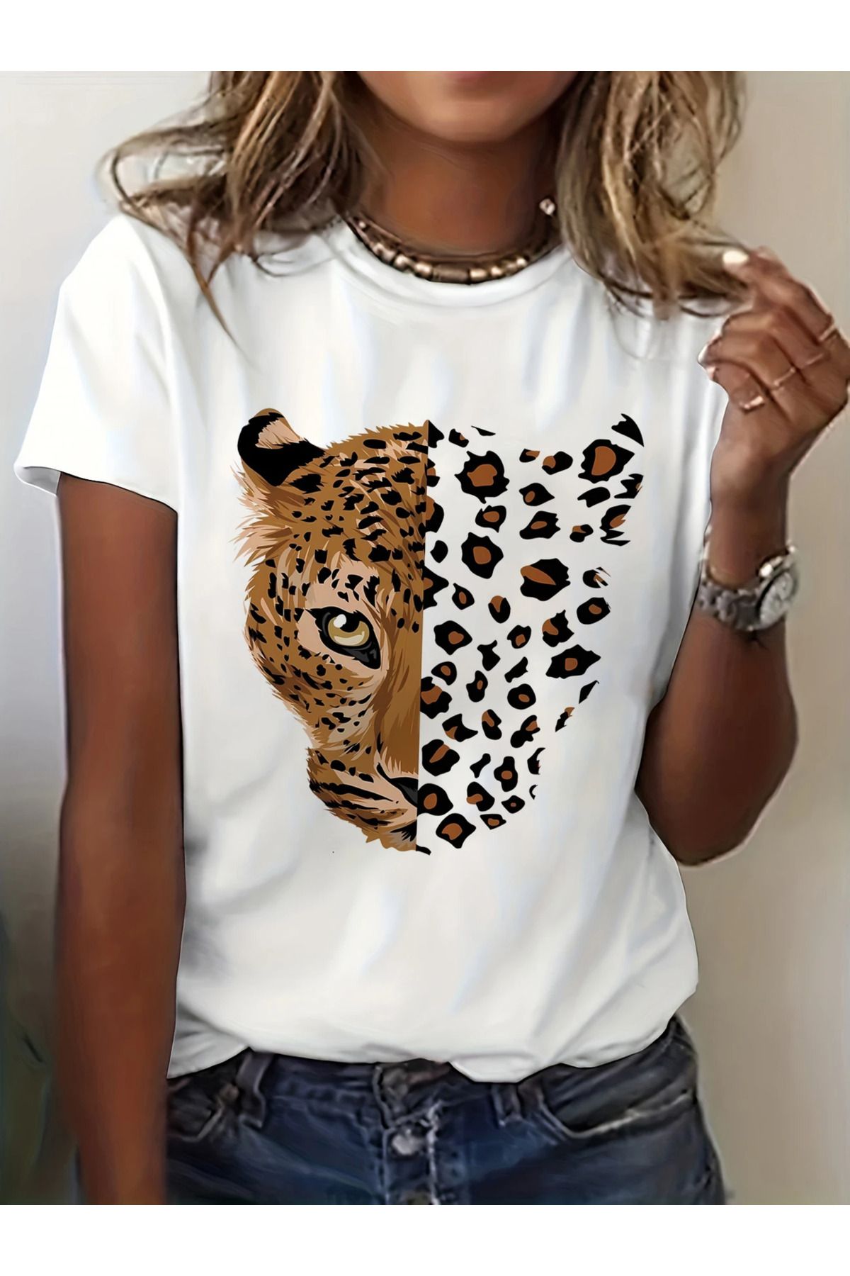 aynewmoda Kadın Leopar ve Kaplan Desenli Tişört - Kısa Kollu, Yuvarlak Yaka, Esnek Kumaş