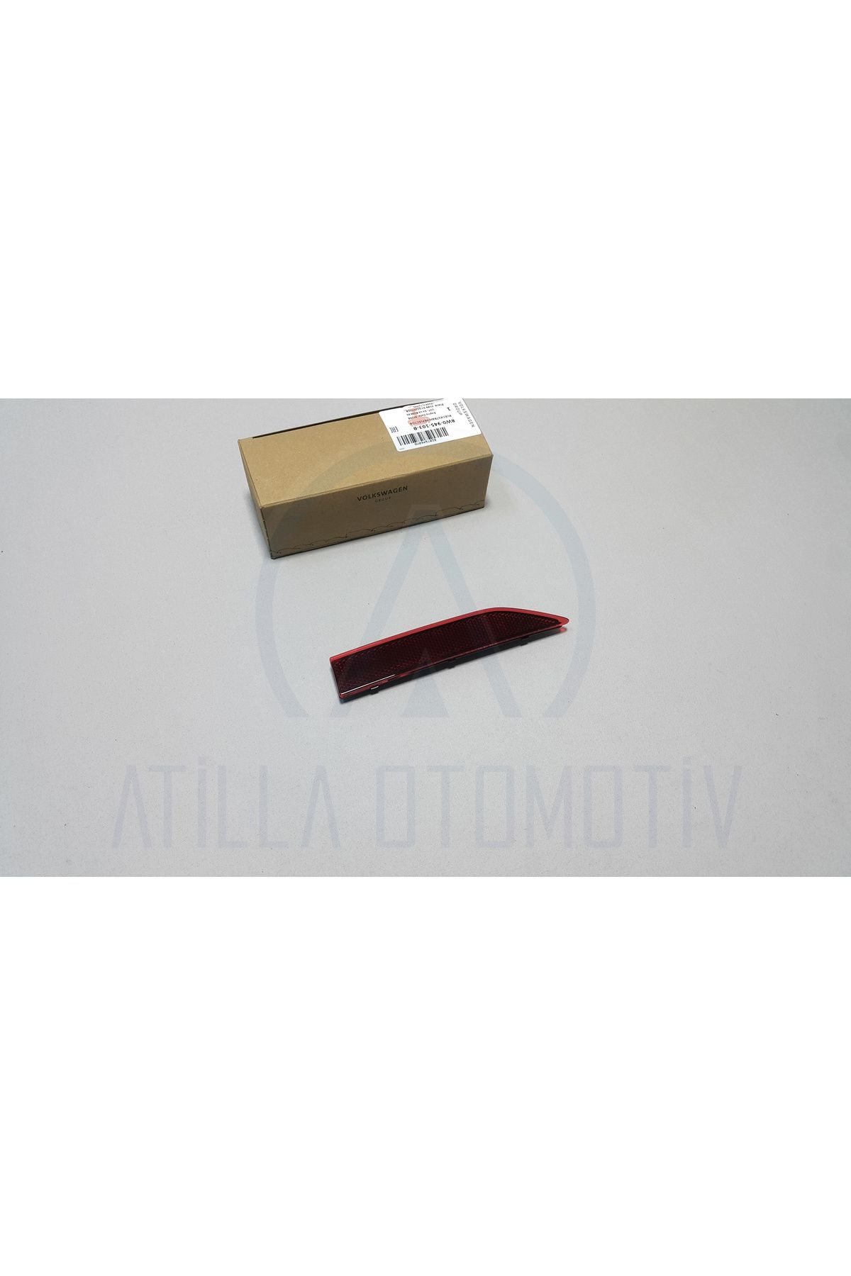 Aftermarket AUDİ A4 8W B9 2016-2024 ARKA TAMPON REFLEKTÖRÜ İÇ SOL OEM
