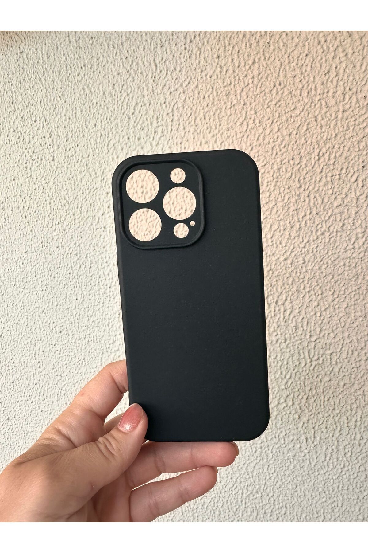 İZMİR ÖZER TEKNOLOJİ IPHONE 16 PRO SİYAH LANSMAN KILIF