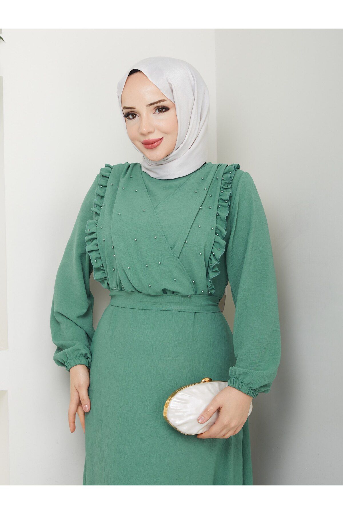 BURCU TESETTÜR BRC1152 İNCİ DETAYLI ELBİSE