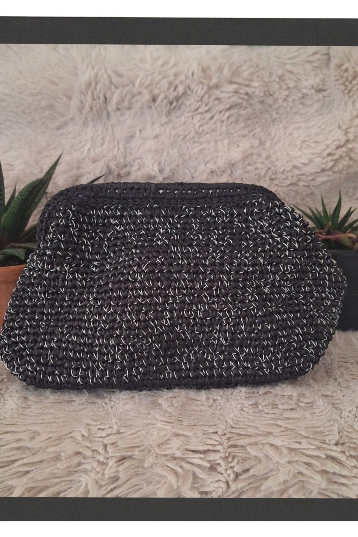 Butik KADIN SİYAHKAĞIT İP VE SİMLİ İP, HAND MADE, EL ÖRGÜSÜ GİZLİ BURSLU YAZLIK ,EL ÇANTASI, PORTFÖY