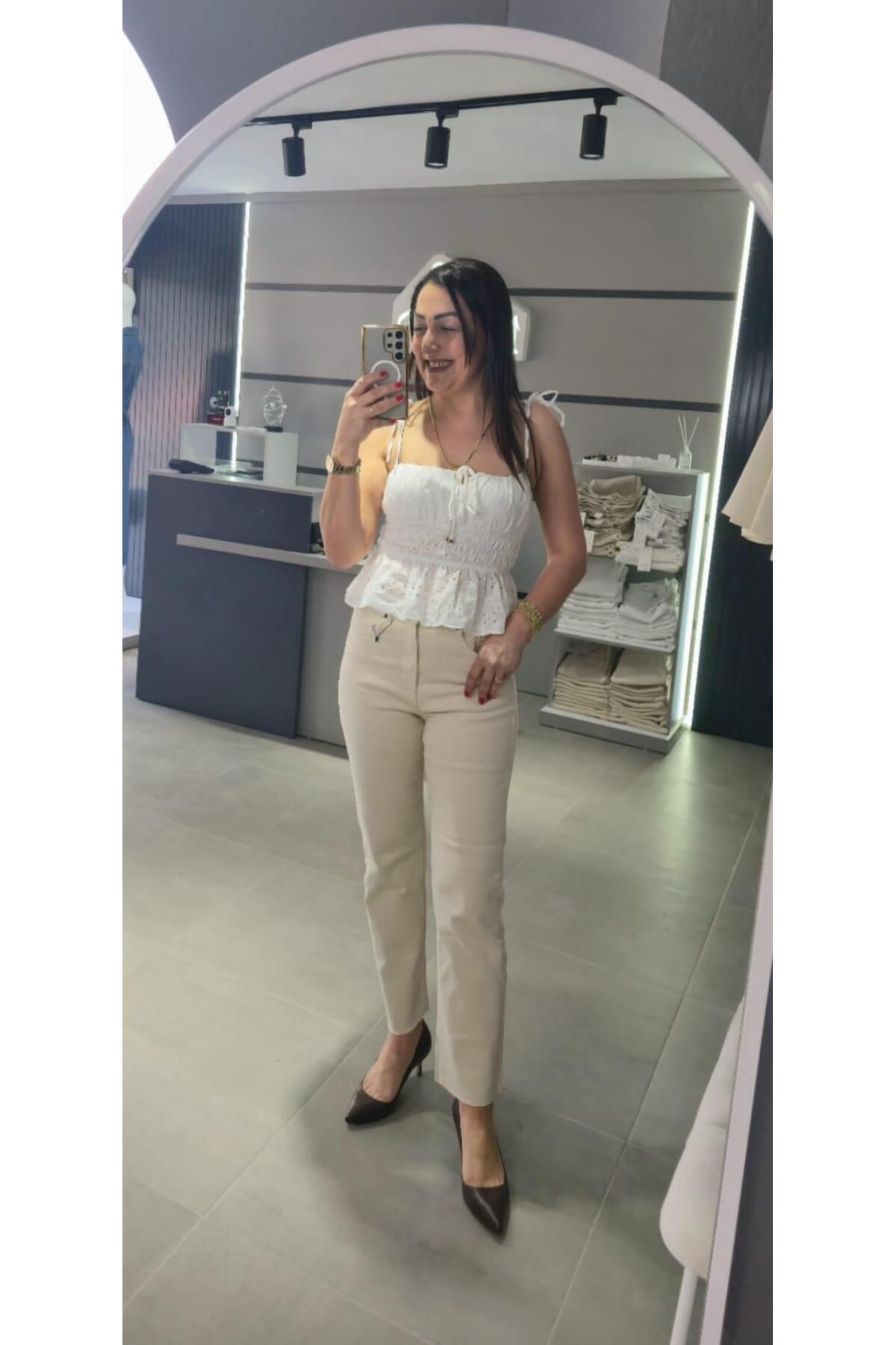 Basic & me KREM MOM JEAN