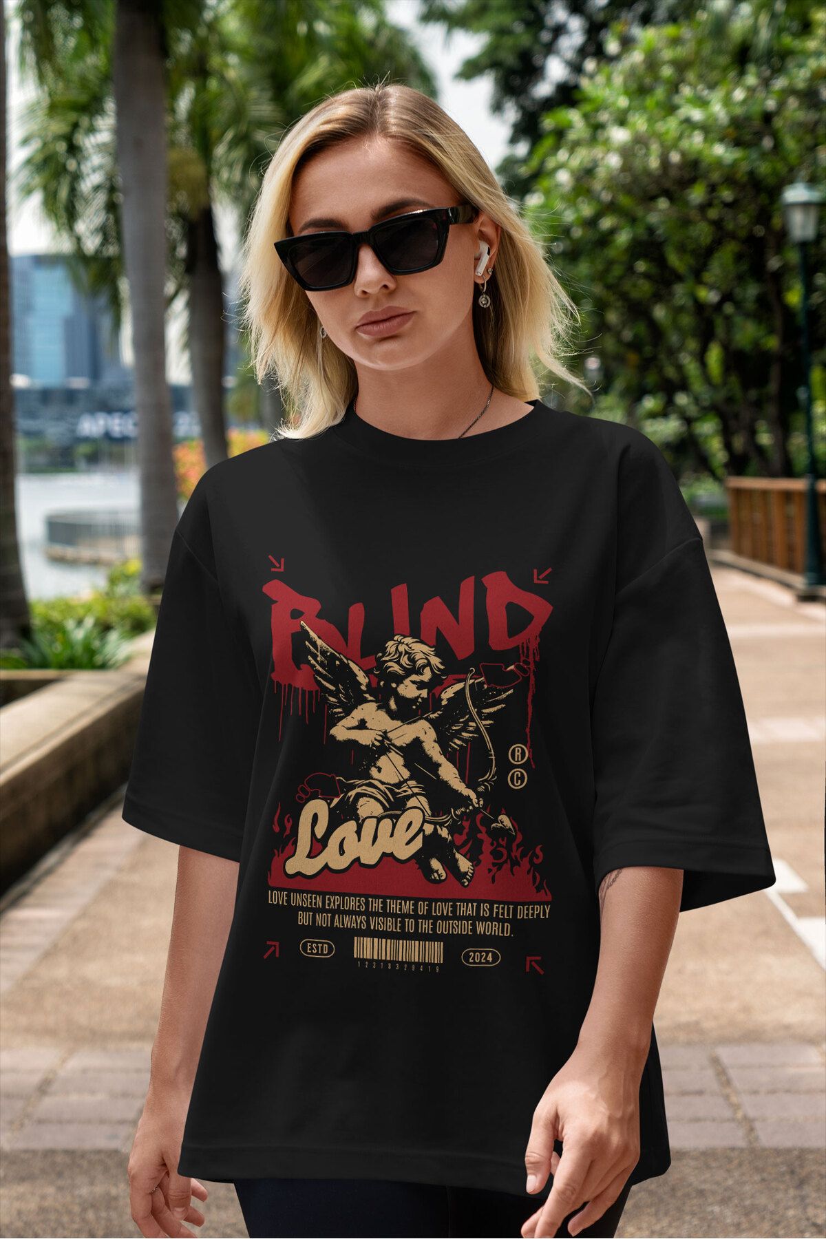 ELFAMİ Unisex Erkek/Kadın BLIND LOVE Renkli Özel Baskılı Oversize Pamuklu Bisiklet Yaka T-Shirt Tişört