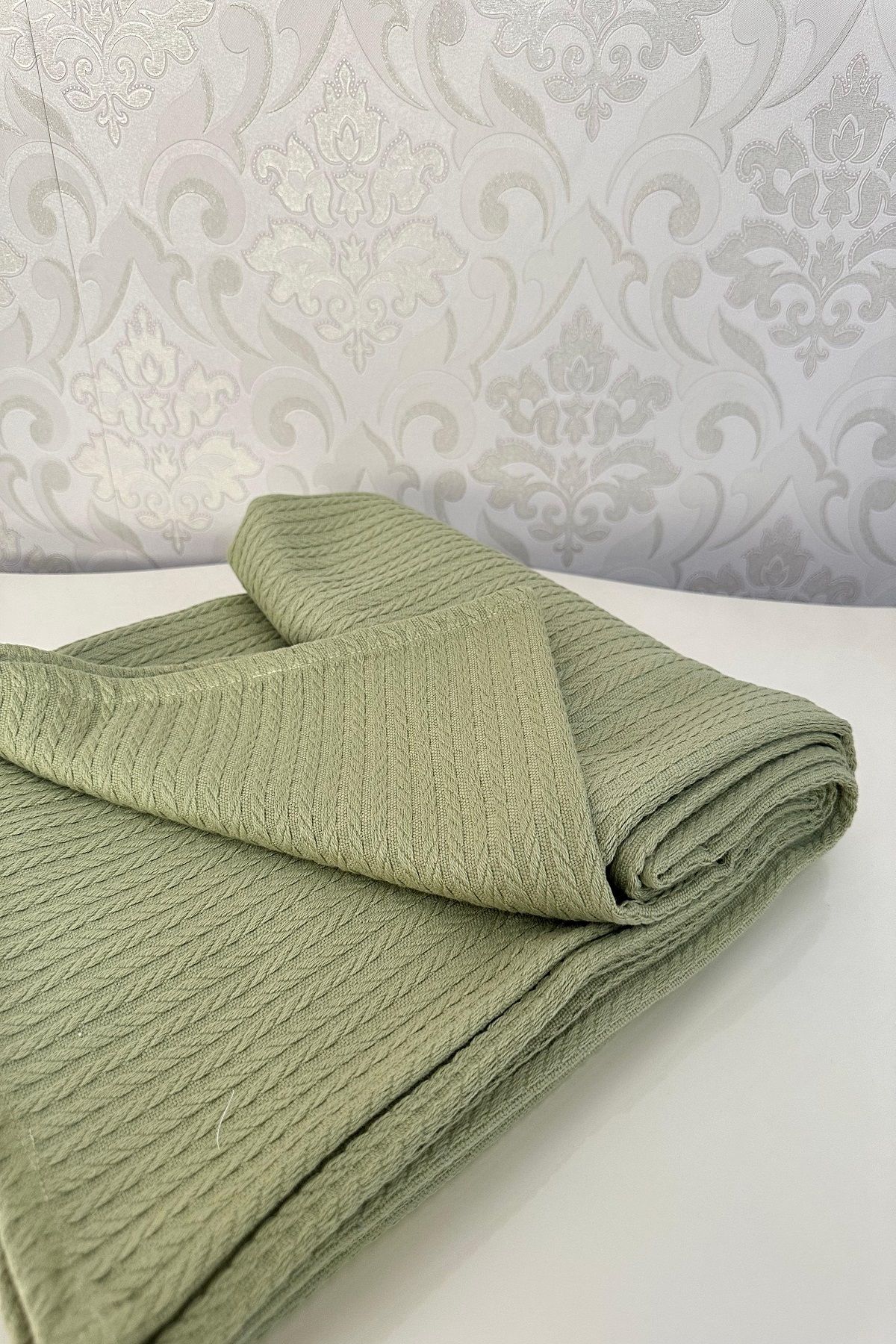 Sofline %100 Pamuk Tek Kişilik Yazlık Örgü Pike, Yatak Örtüsü, Terletmez Kumaş (160X240CM)