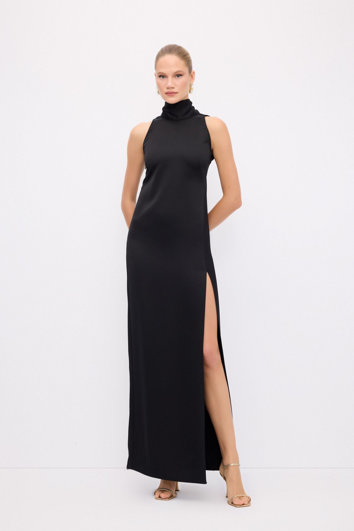 adL Night Zoom Halter Yaka Uzun Elbise